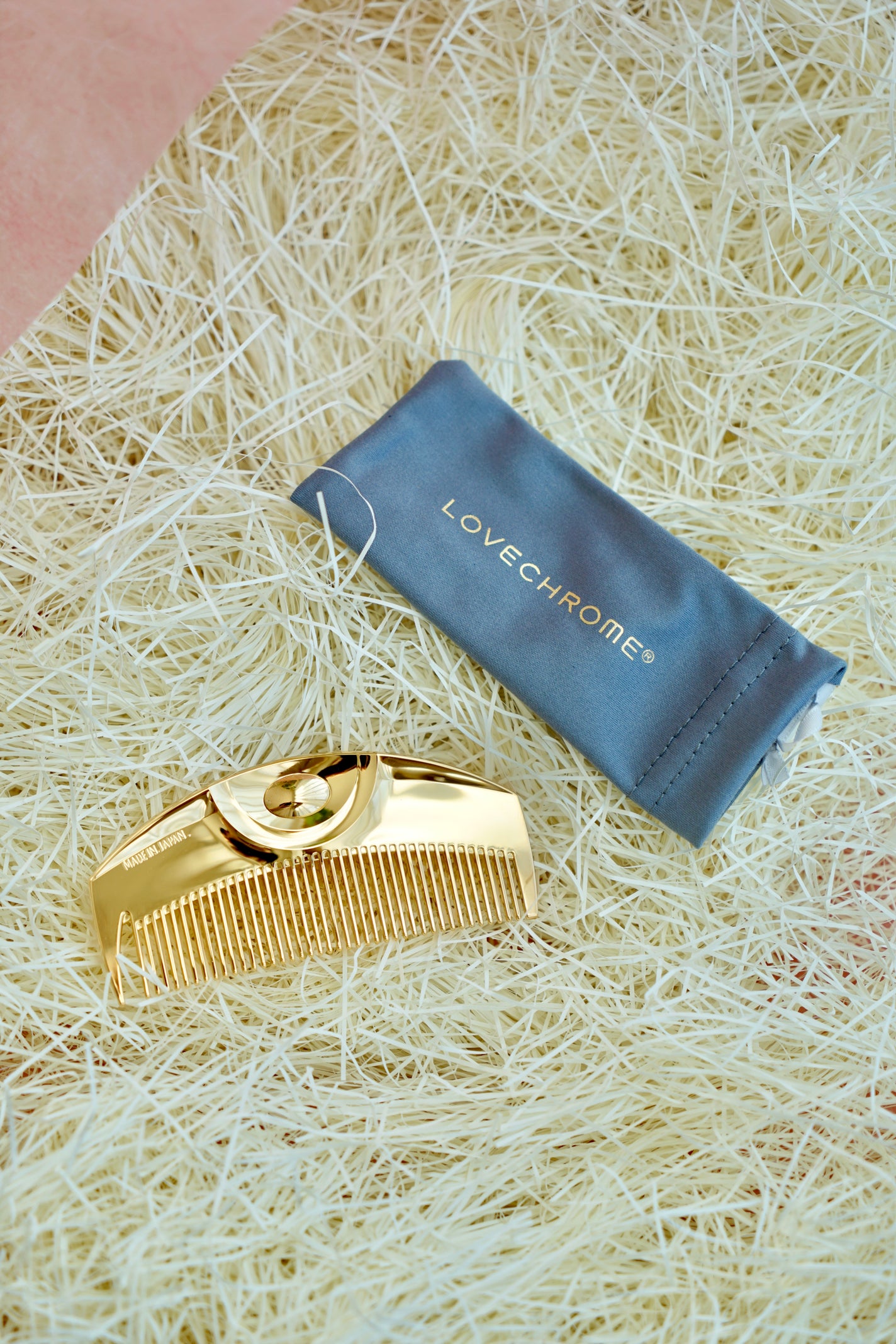 (R)K24GPツキ ゴールド/LOVECHROME/ヘアコームを使ったクチコミ(3枚目)