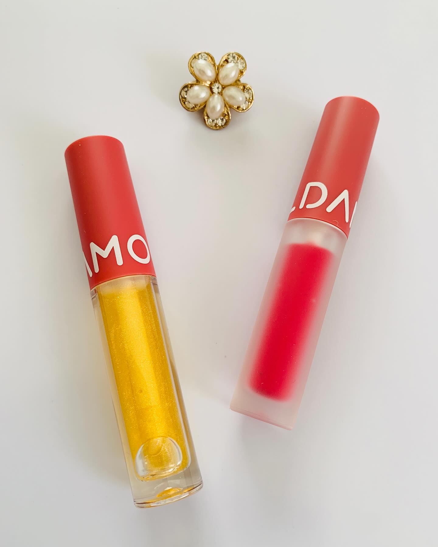 ボリュームマキシマルリッププランパー / MOOLDA