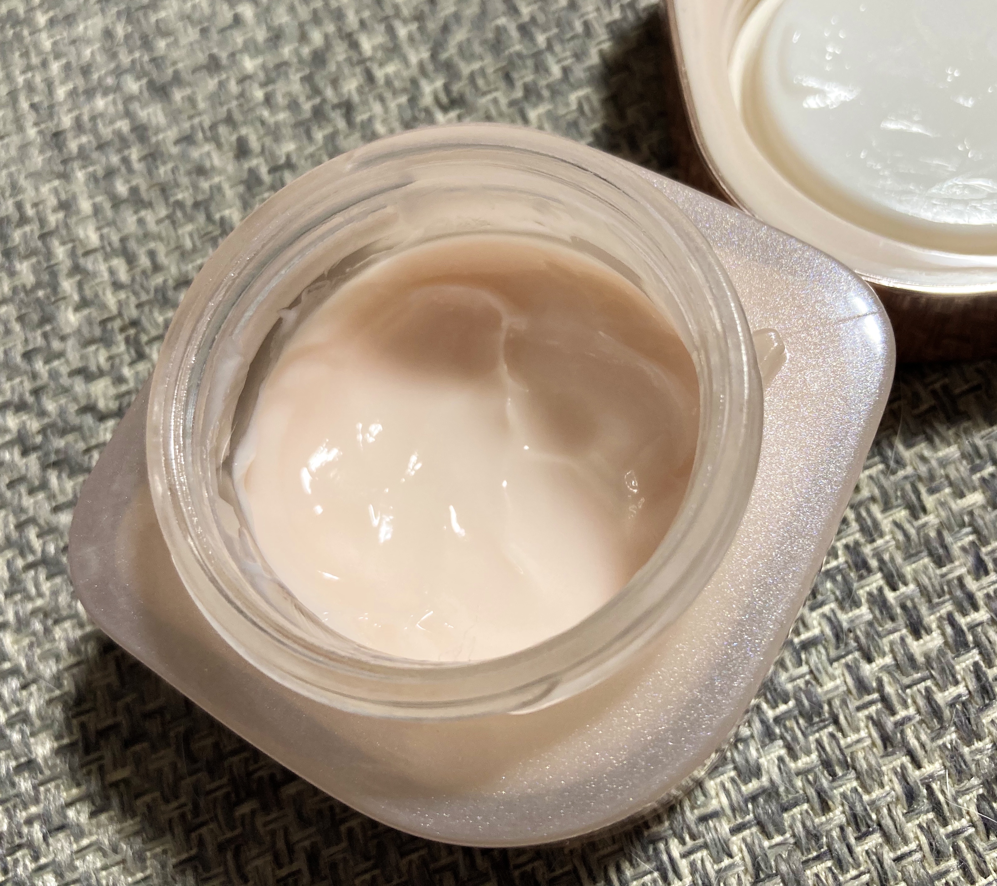 ミシャ グロウ スキンバーム（Ｒ）/MISSHA/化粧下地を使ったクチコミ（2枚目）