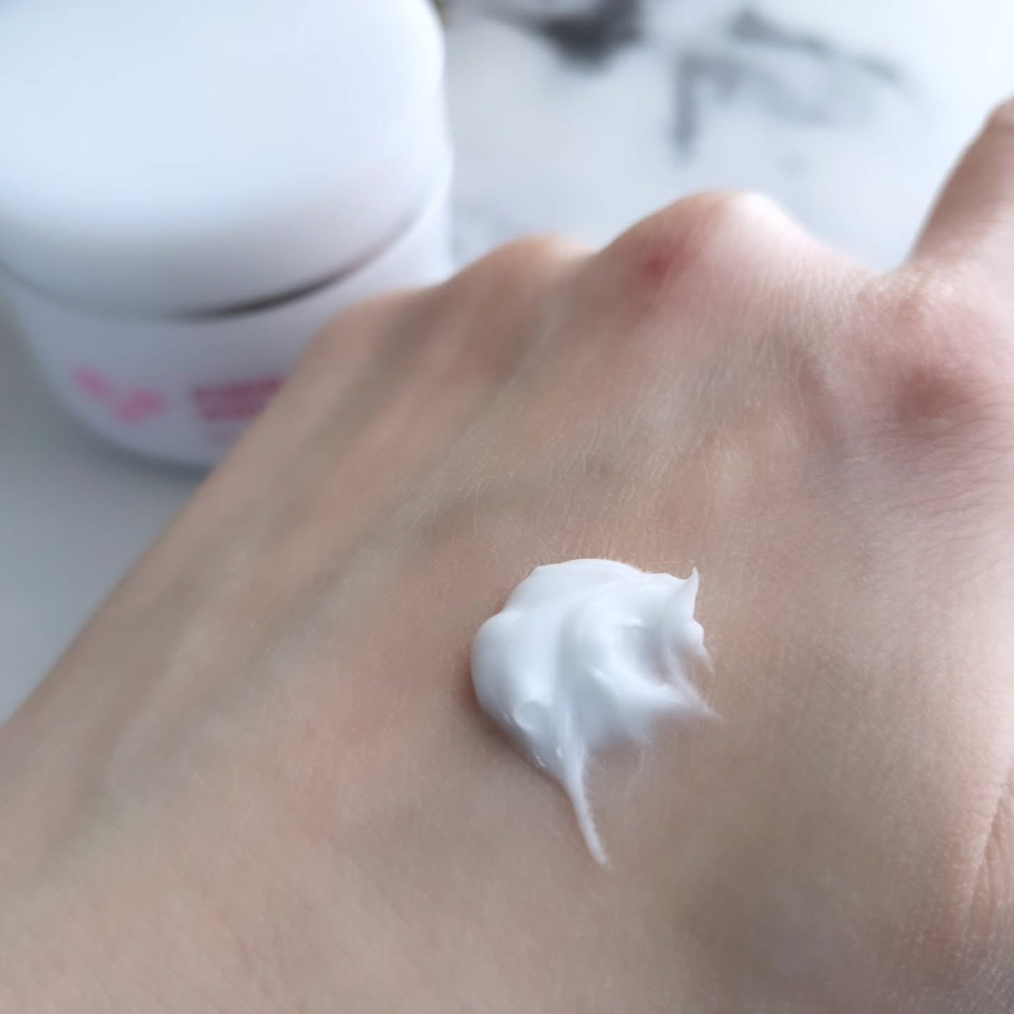 キミエリンクルホワイト/富山常備薬グループ/オールインワン化粧品を使ったクチコミ(5枚目)