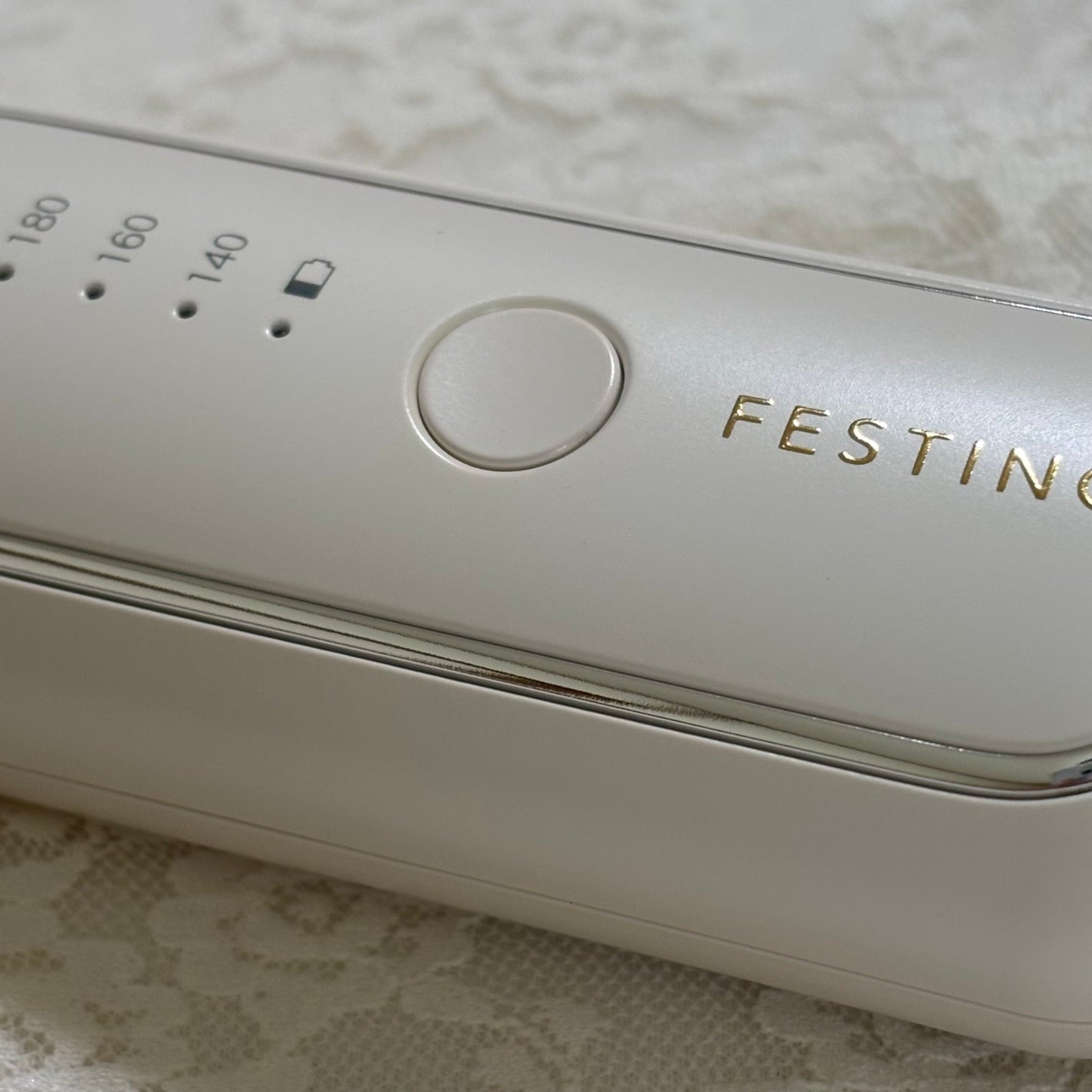 充電式 スタイリング ヒーターブラシ/FESTINO/ヒートブラシを使ったクチコミ(5枚目)