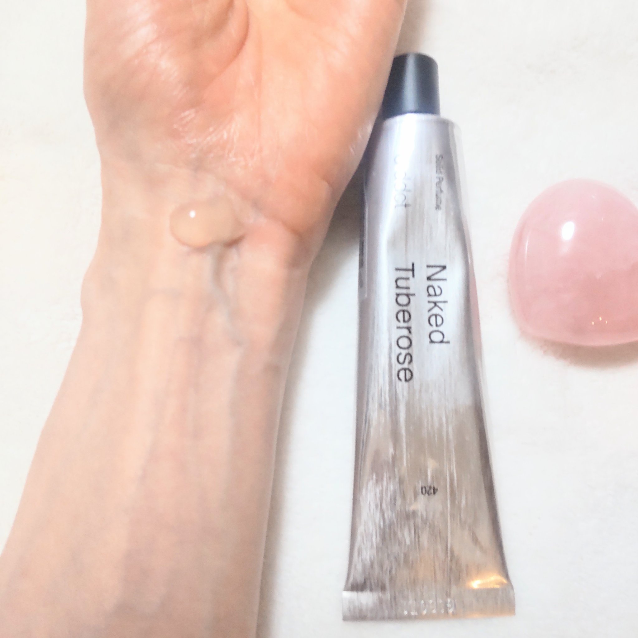 ソリッドパフューム チュベローズ 420/Addct/練り香水を使ったクチコミ（3枚目）