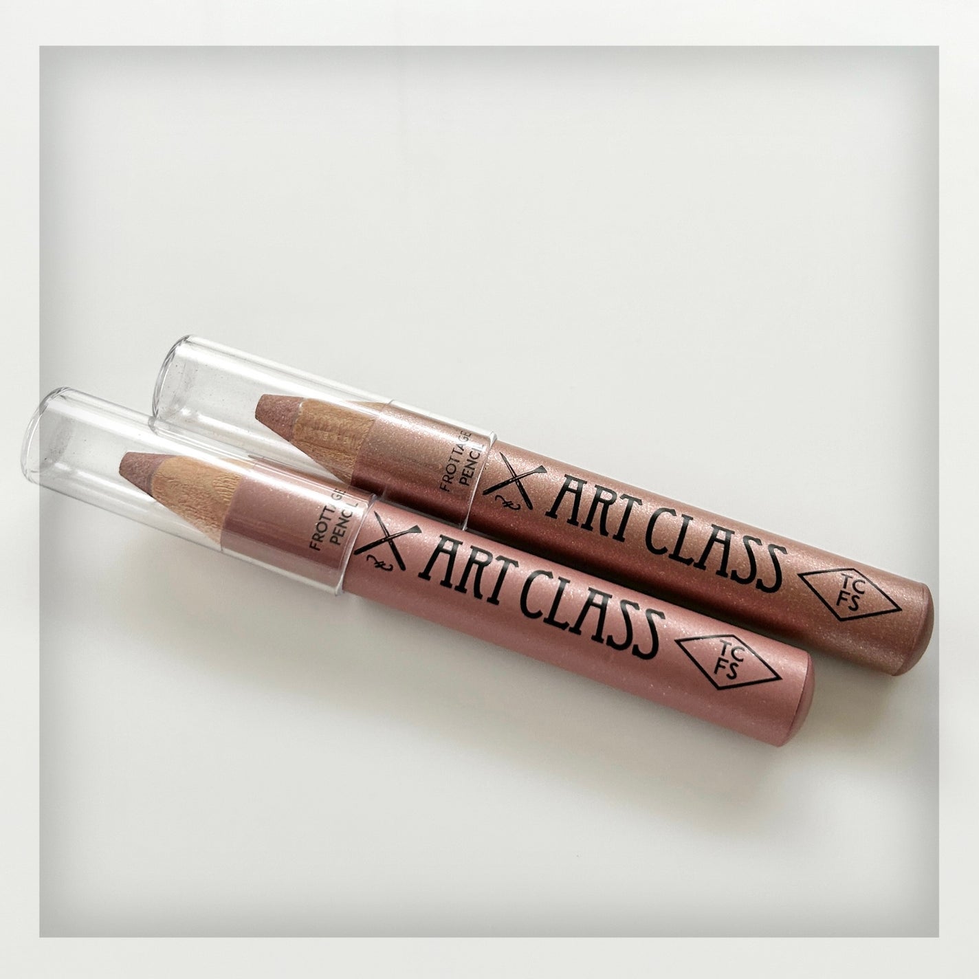 アートクラス フロッタージュペンシル/too cool for school/スティックアイシャドウを使ったクチコミ(1枚目)