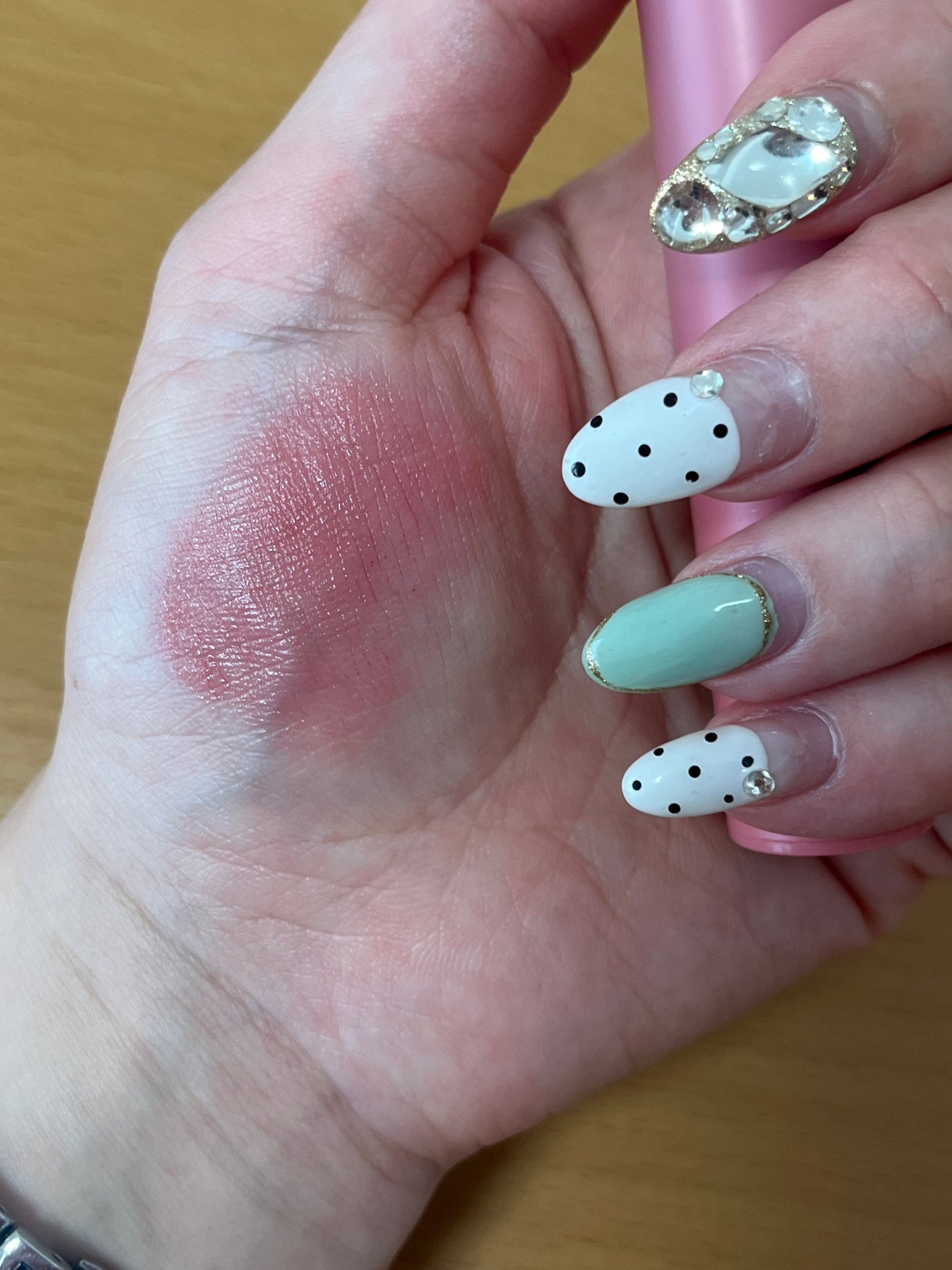 ミルキーデュバーム/HOLIKA HOLIKA/口紅を使ったクチコミ(3枚目)