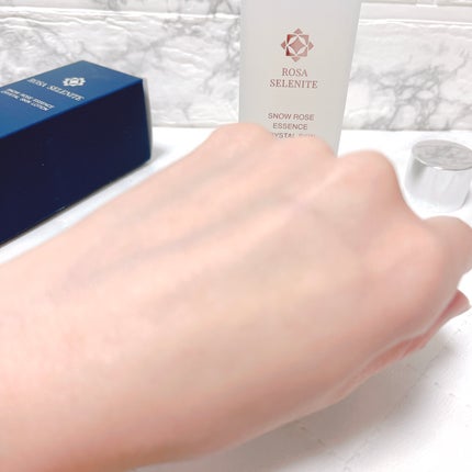 ロサ セレナイト スノーローズ エッセンス クリスタルスキン ローション/ROSA FAYRE/化粧水を使ったクチコミ(5枚目)