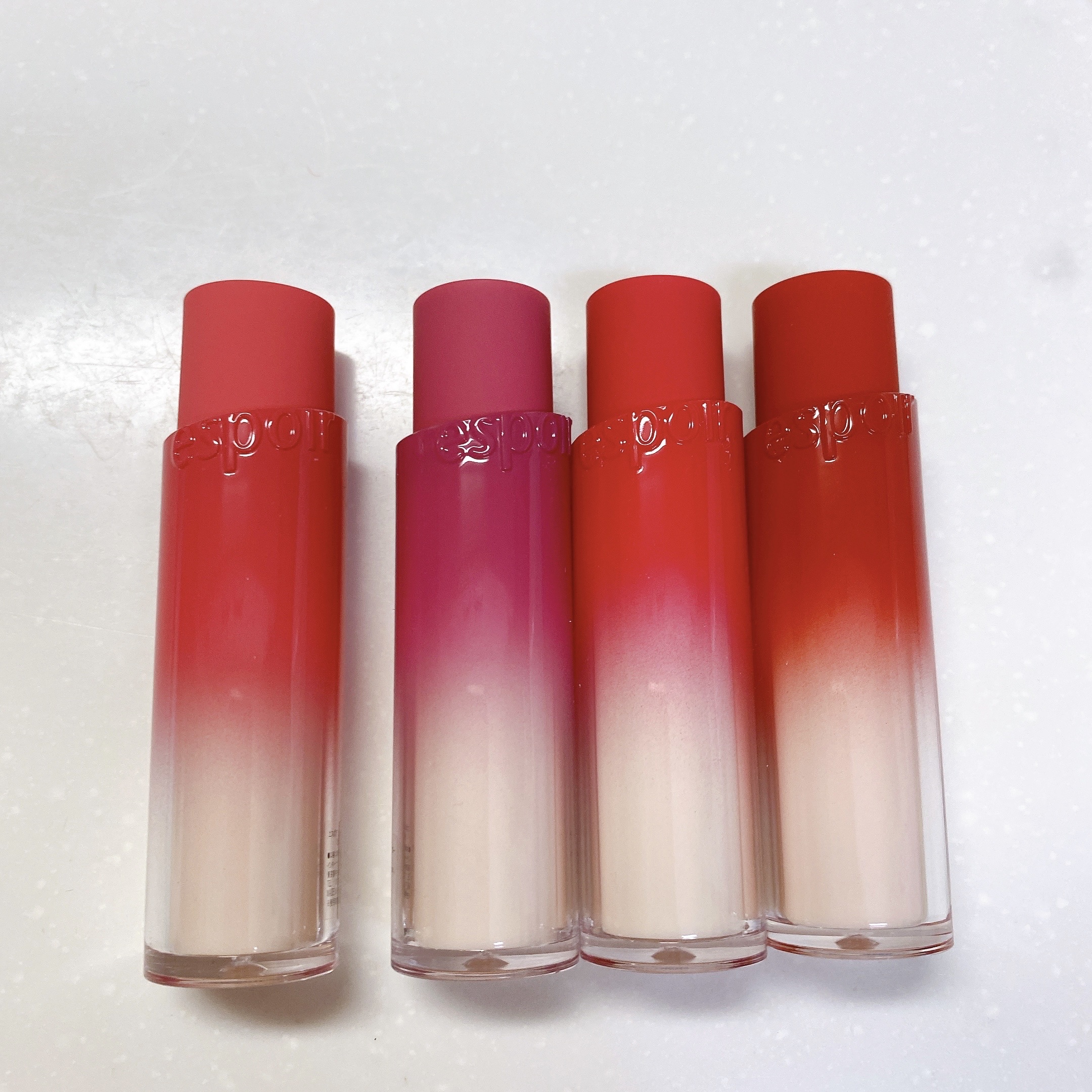 ノーウェアリップスティック バーミンググロー/espoir/口紅を使ったクチコミ（1枚目）