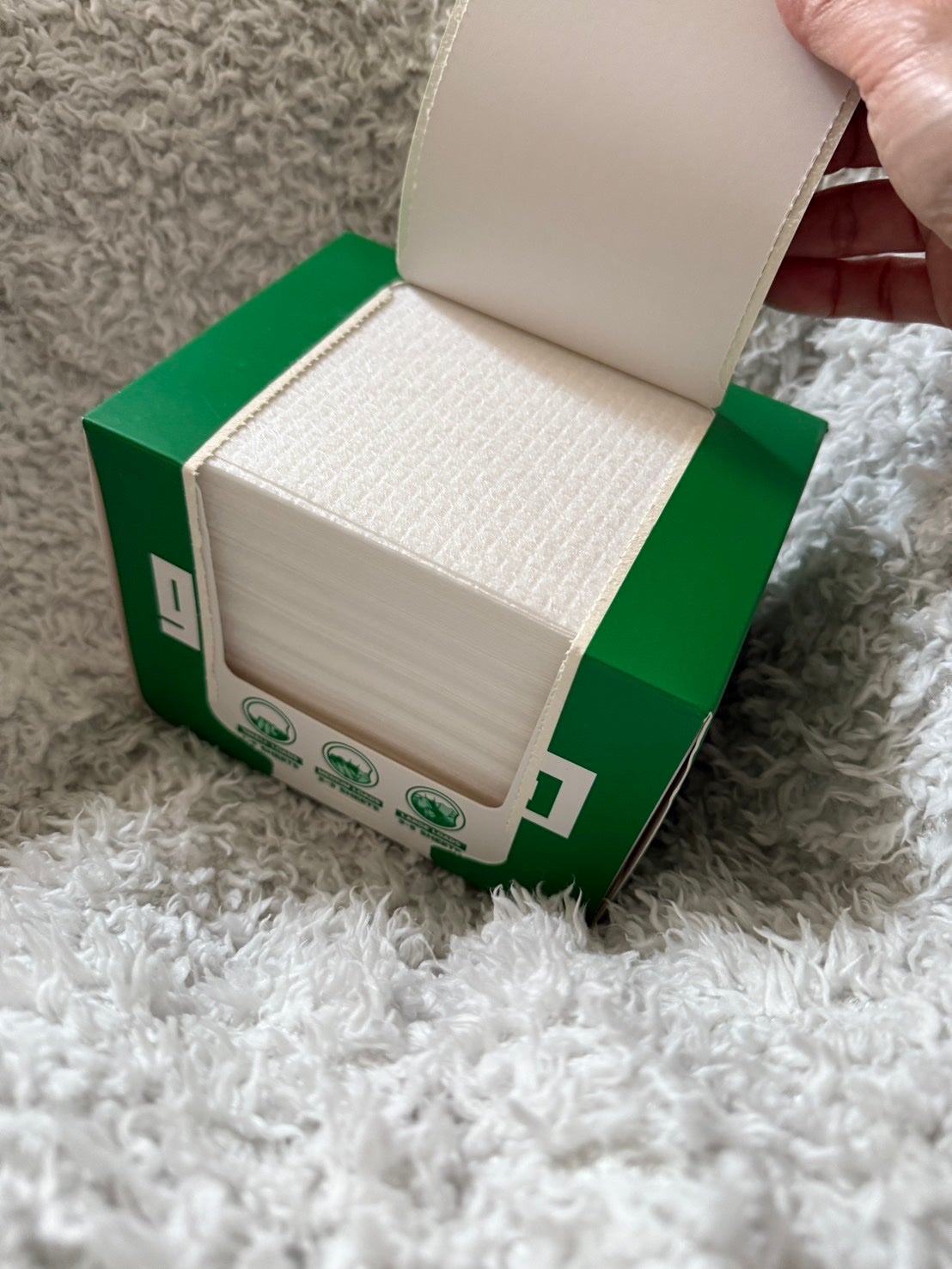 Shiho Arai on LIPS 「GorillaLab/洗濯用吸色シートお試しさせていただきまし..」(2枚目)