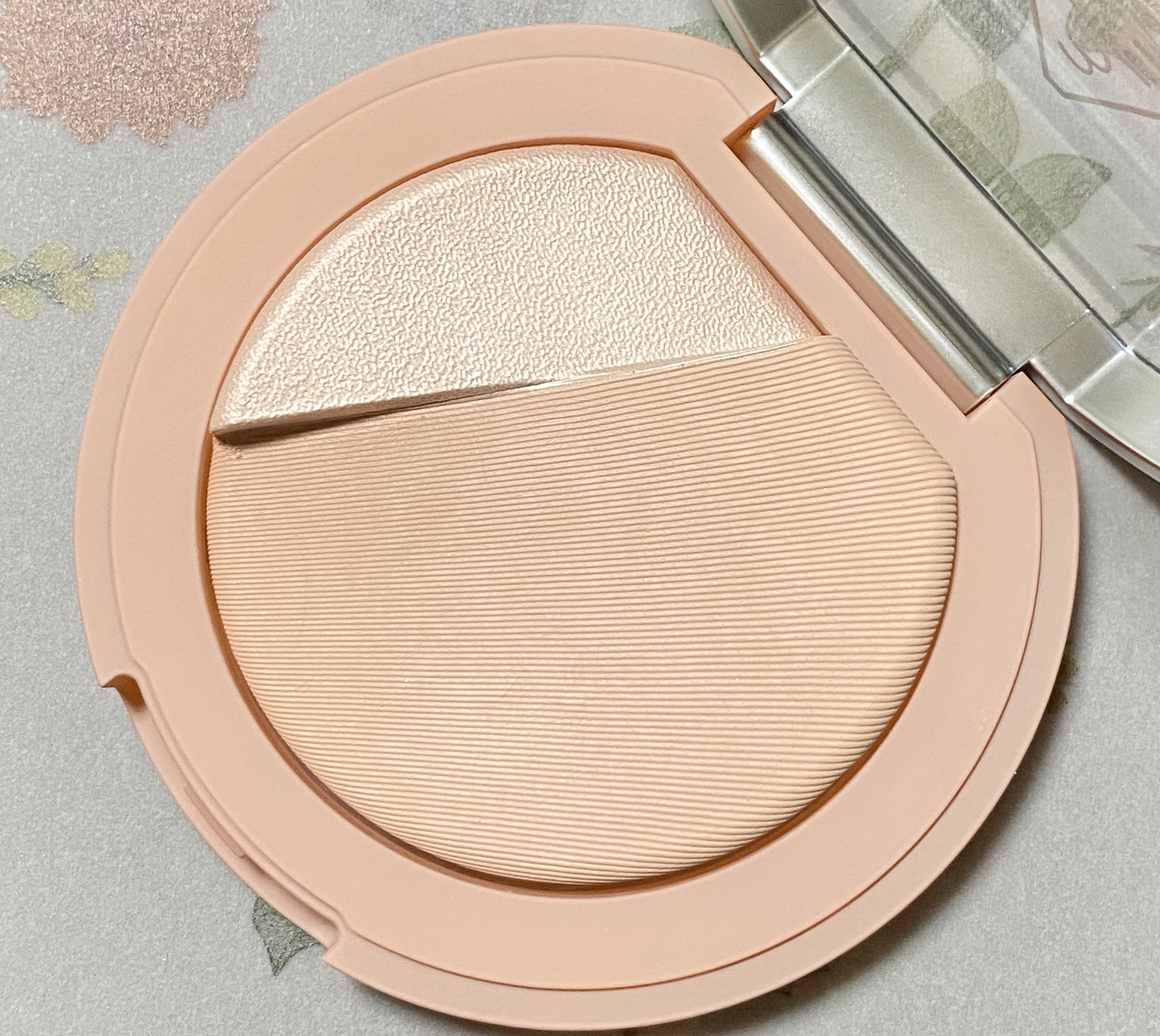 3CE ブラッシュライター/3CE/パウダーチークを使ったクチコミ（2枚目）