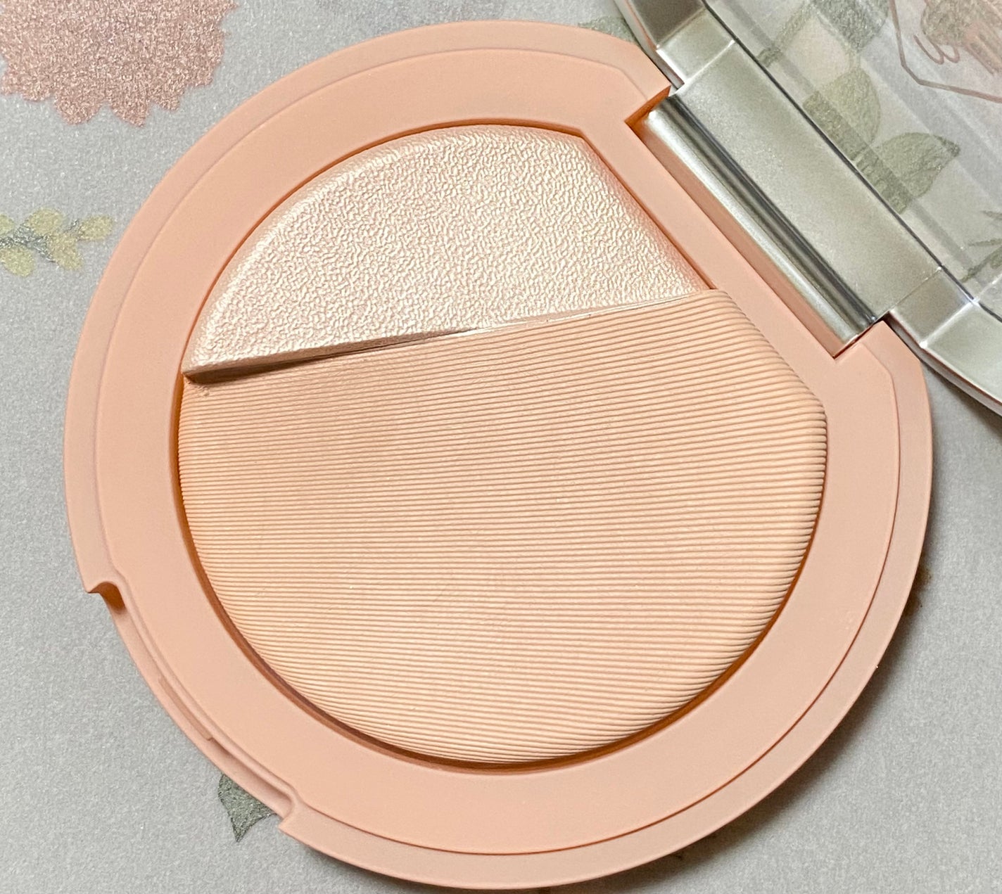 3CE ブラッシュライター/3CE/パウダーチークを使ったクチコミ(2枚目)