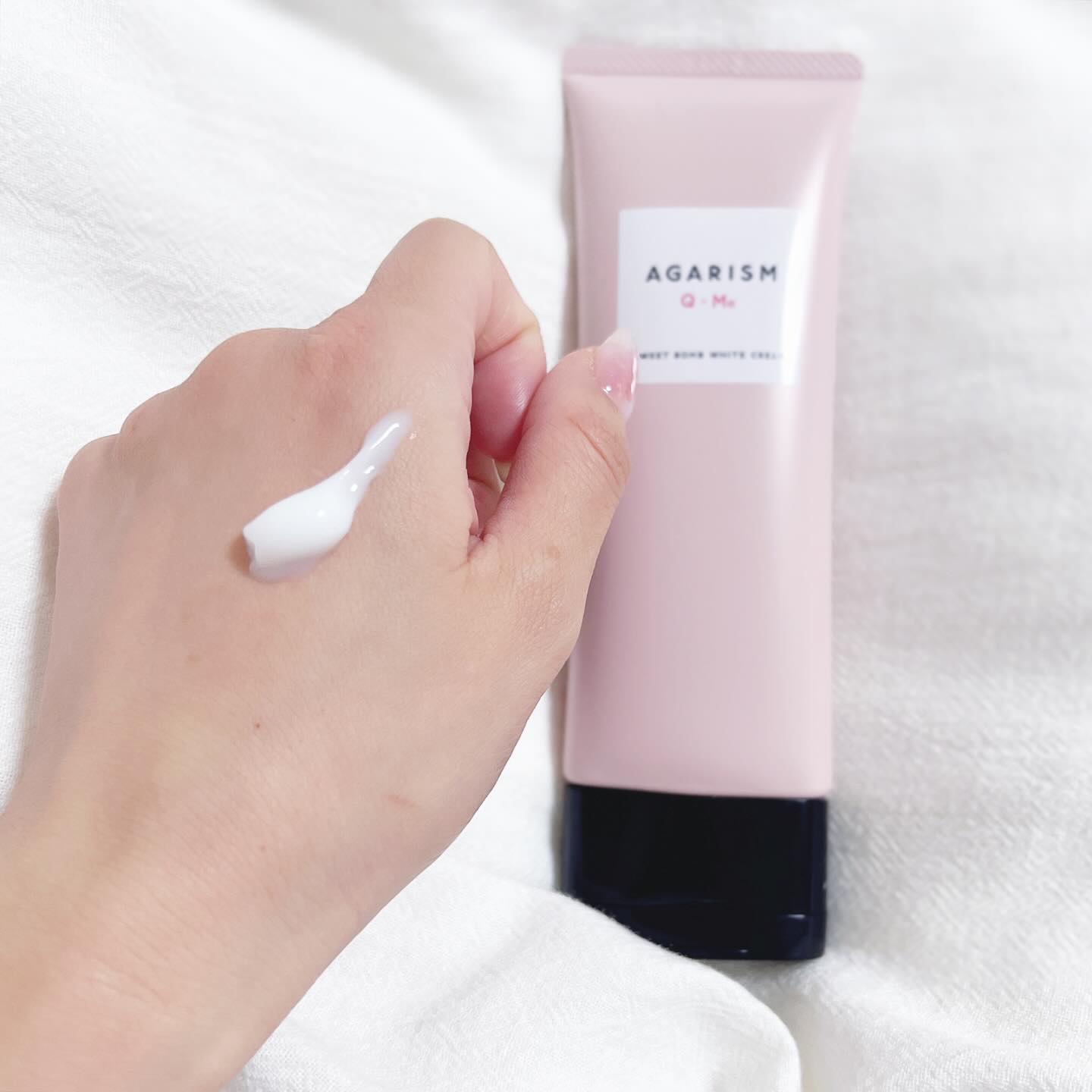 キューミースウィートボムホワイトクリーム/AGARISM/ボディクリームを使ったクチコミ（3枚目）