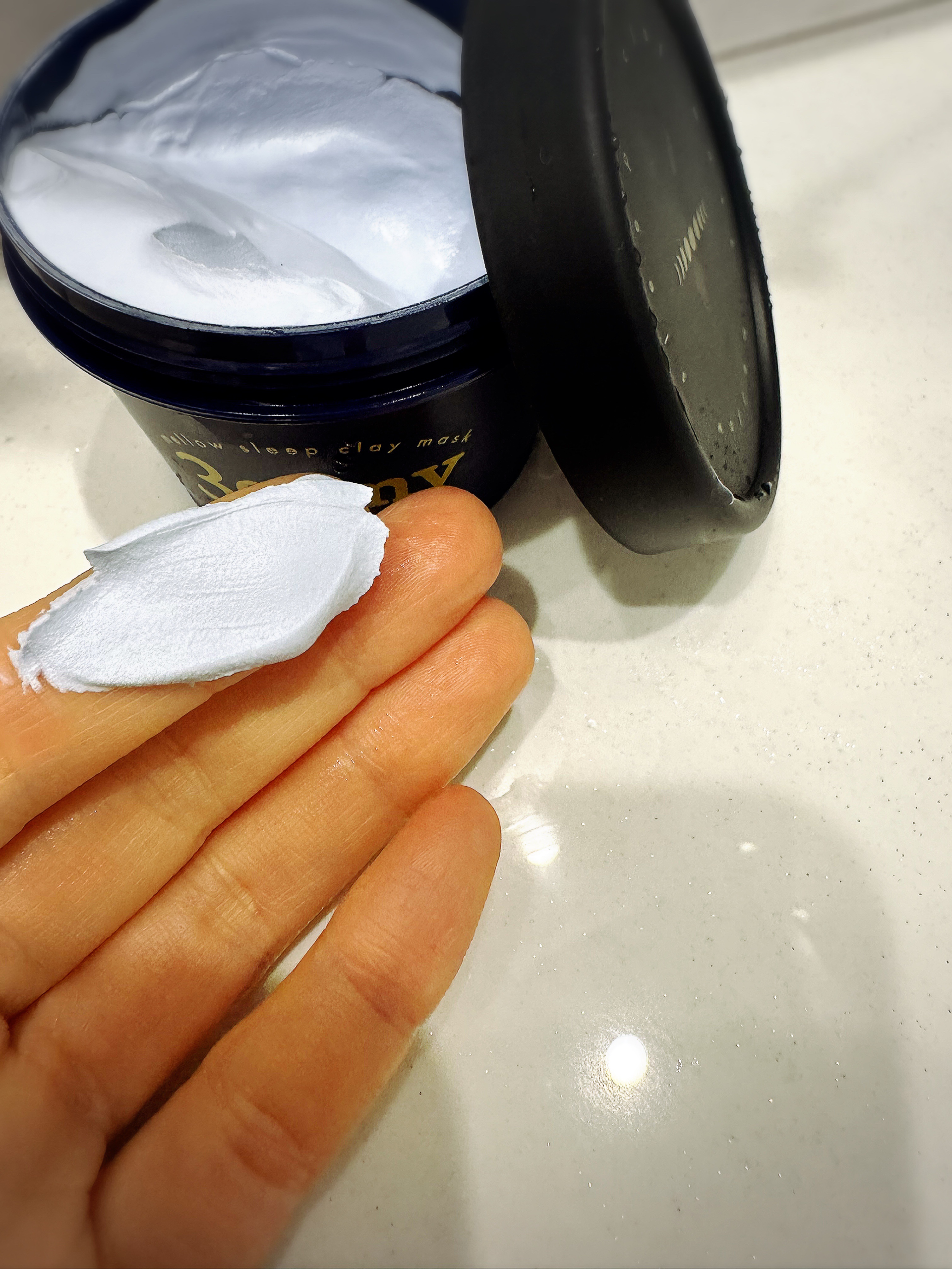 メロウスリープクレイマスク/3eemy/洗い流すパック・マスクを使ったクチコミ（2枚目）