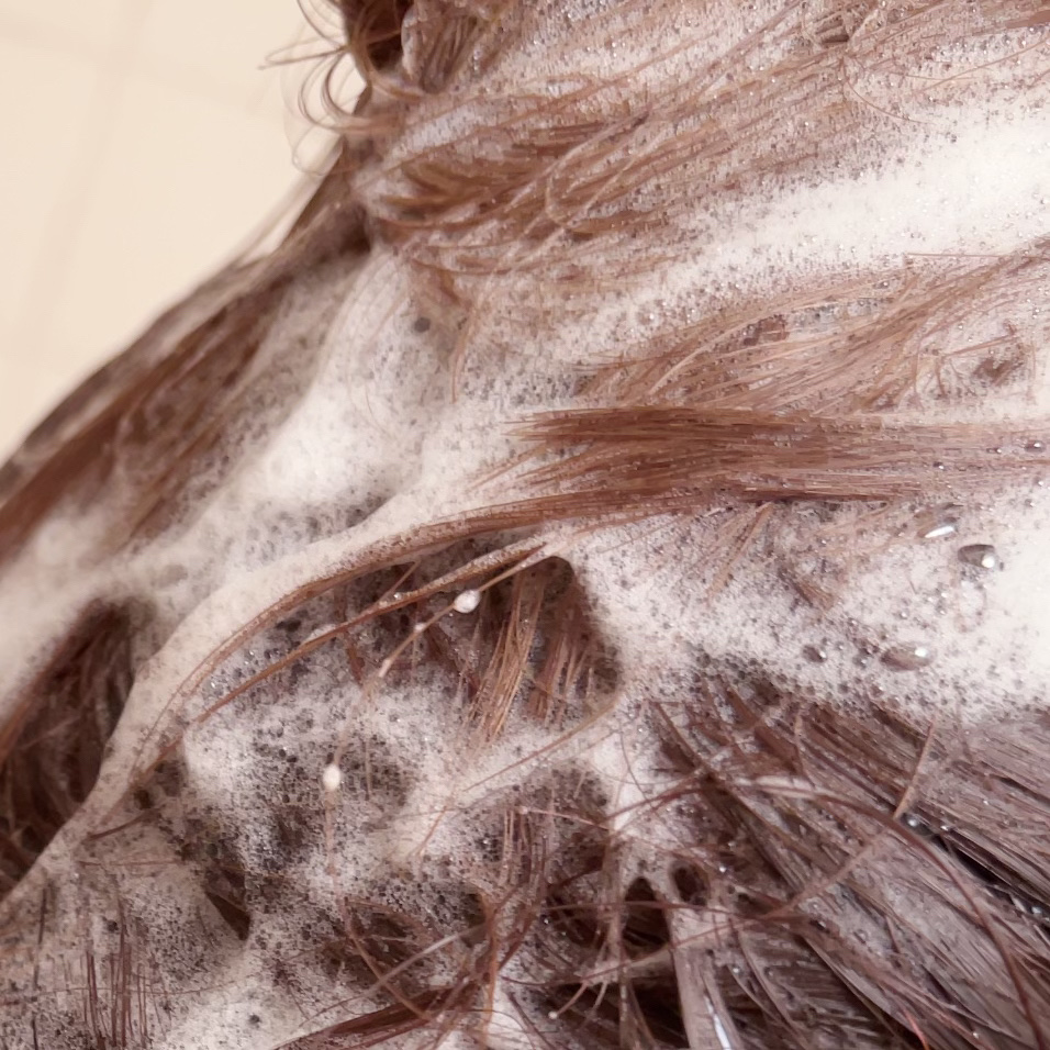 ラックス スーパーリッチクリスタル マルチダメージリペア ヘアオイル/LUX/ヘアオイルを使ったクチコミ（3枚目）