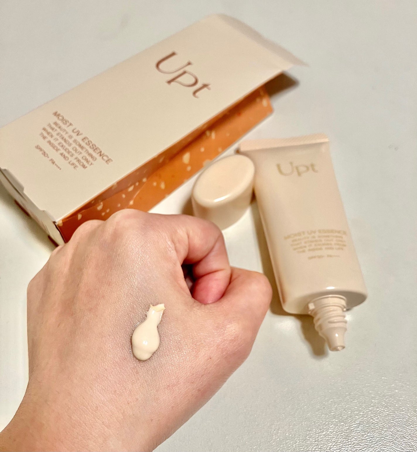 Upt MOIST UV ESSENCE/Upt/化粧下地を使ったクチコミ(2枚目)