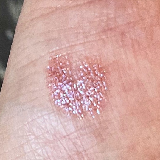 ケイト マグネットスティックシャドウ EX-1 パール系【パープル×ブルーパール系】/KATE/スティックアイシャドウを使ったクチコミ（3枚目）