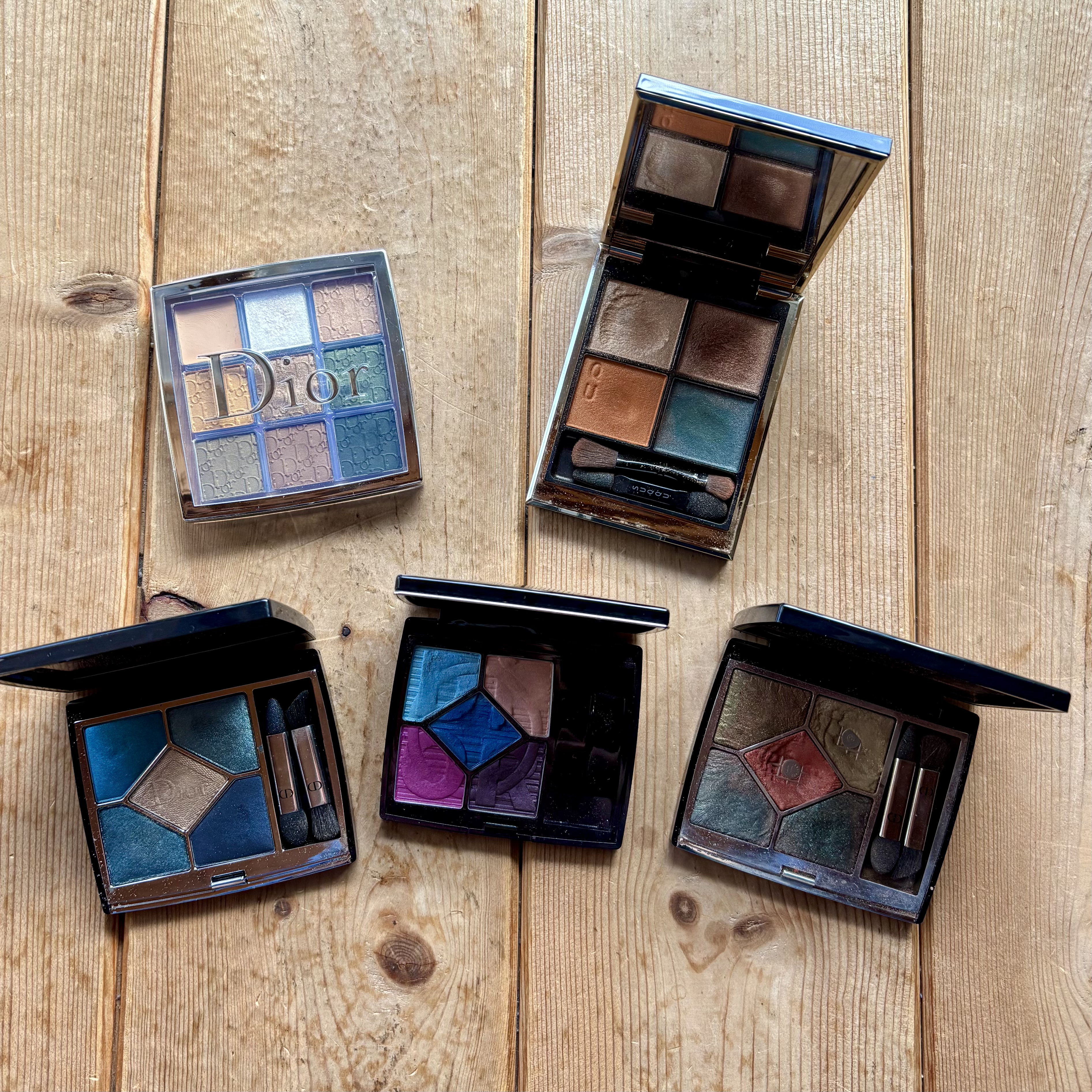 シグニチャー カラー アイズ 08 風撫 -KAZENADE-/SUQQU/アイシャドウパレットを使ったクチコミ（1枚目）