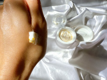 ビタトーニングカプセルクリーム/ダルバ/フェイスクリームを使ったクチコミ(4枚目)