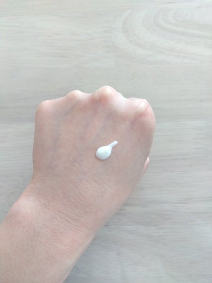 ベルディオ UV モイスチャージェル N/メンターム/日焼け止めジェルを使ったクチコミ(4枚目)