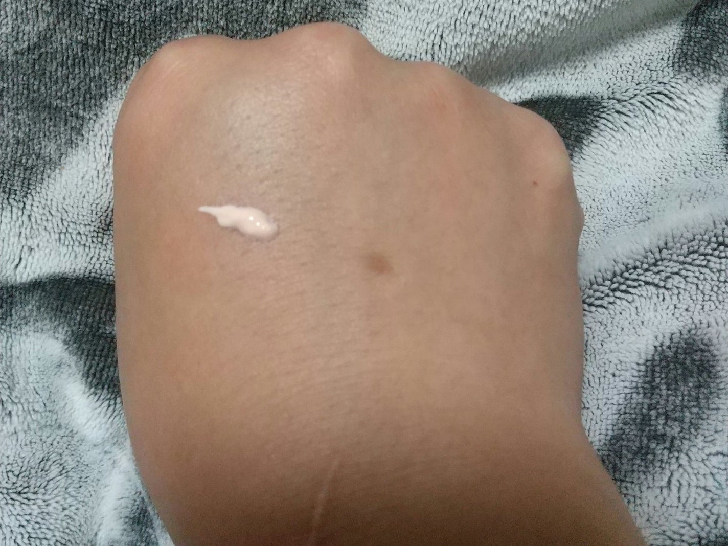 アスタリフト D-UVシールド トーンアップ/アスタリフト/日焼け止め・UVケアを使ったクチコミ(5枚目)