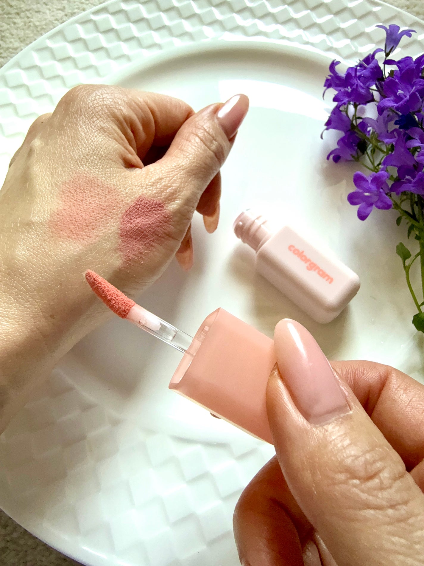 カラーグラム ヌーディーブラーティント/Colorgram/リップティントを使ったクチコミ(5枚目)