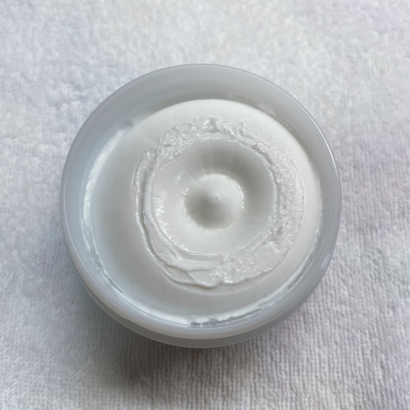 ハッコウクリームクレンジング キンモクセイの香り/felmiu/クレンジングクリームを使ったクチコミ(2枚目)