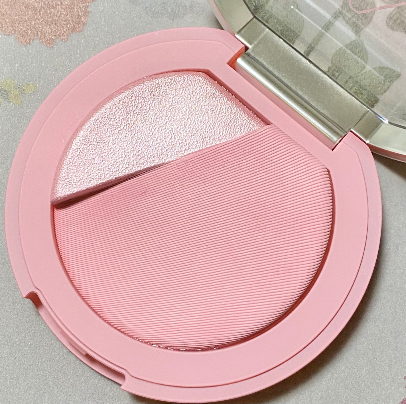 3CE ブラッシュライター/3CE/パウダーチークを使ったクチコミ(2枚目)