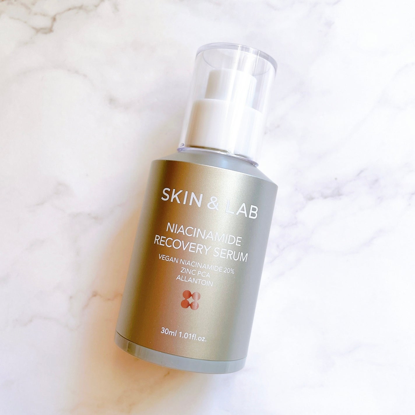 yonna1818♡フォロバ♡ on LIPS 「SKIN&LABナイアシンアミドリカバリーセラム30mlをお試..」(3枚目)