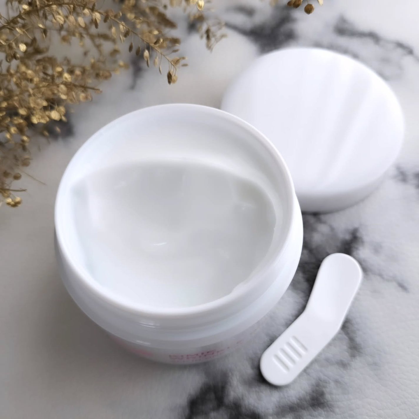 キミエリンクルホワイト/富山常備薬グループ/オールインワン化粧品を使ったクチコミ(4枚目)