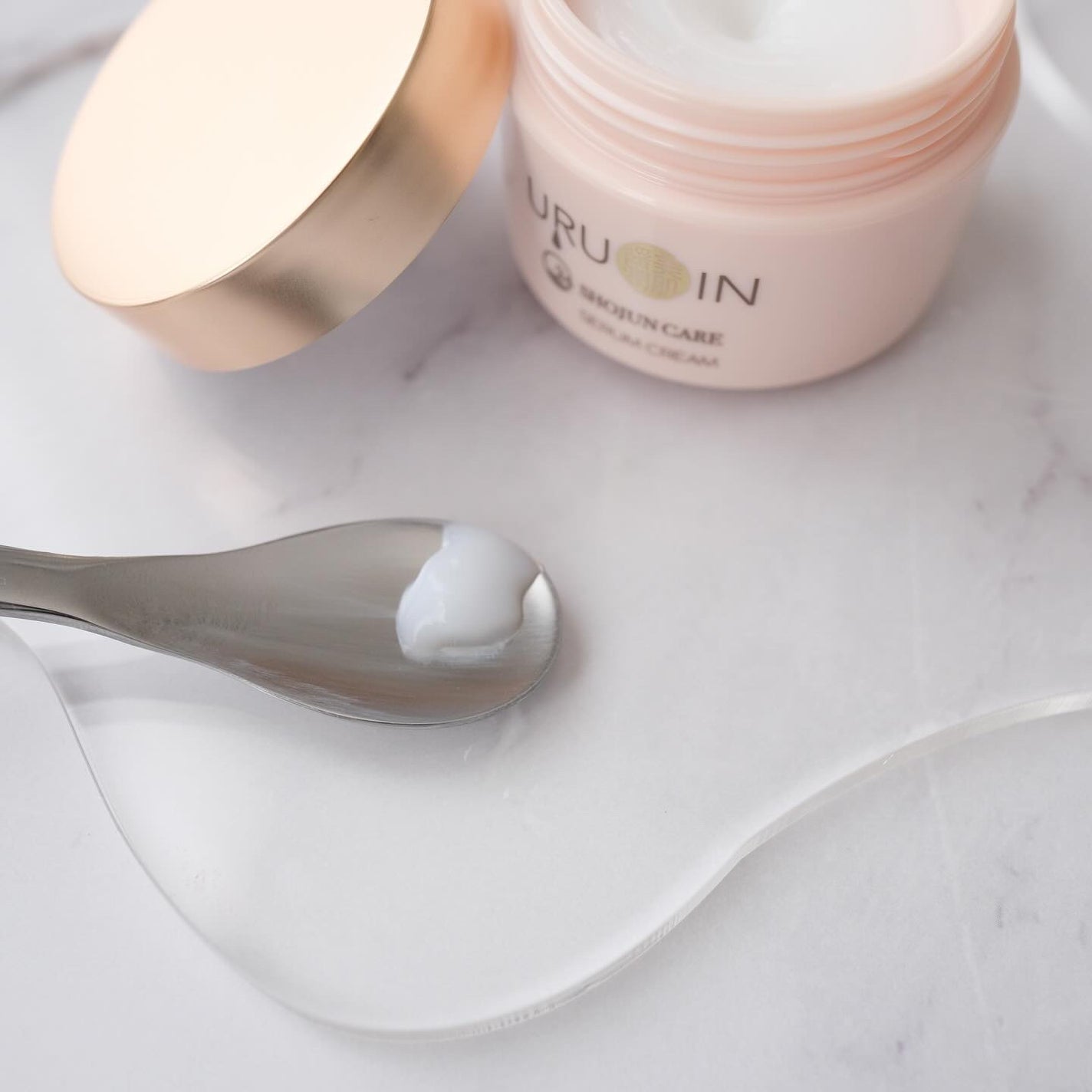 セラム化粧水/URUOIN/化粧水を使ったクチコミ(4枚目)