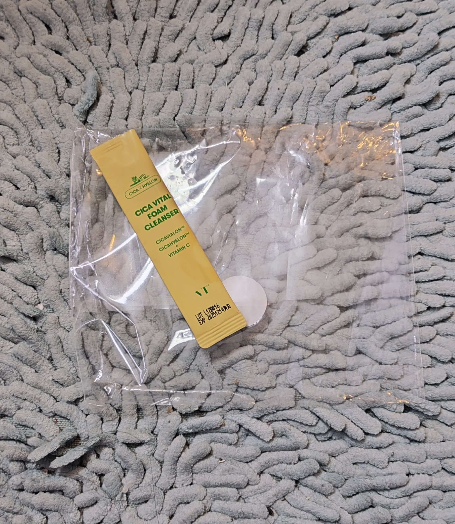 シカバイタル フォームクレンザー/VT/洗顔フォームを使ったクチコミ（1枚目）