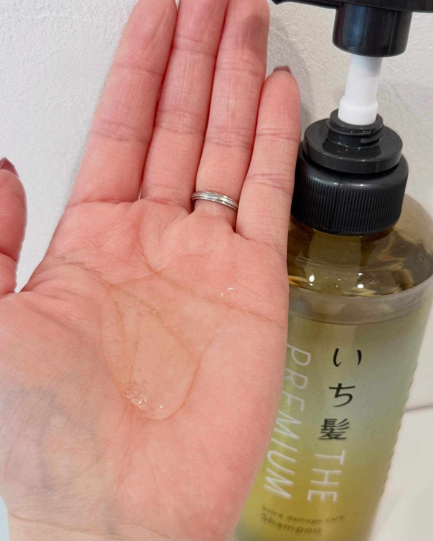 THE PREMIUM エクストラダメージケアシャンプー／トリートメント（シャイニーモイスト）/いち髪/市販シャンプーを使ったクチコミ（2枚目）