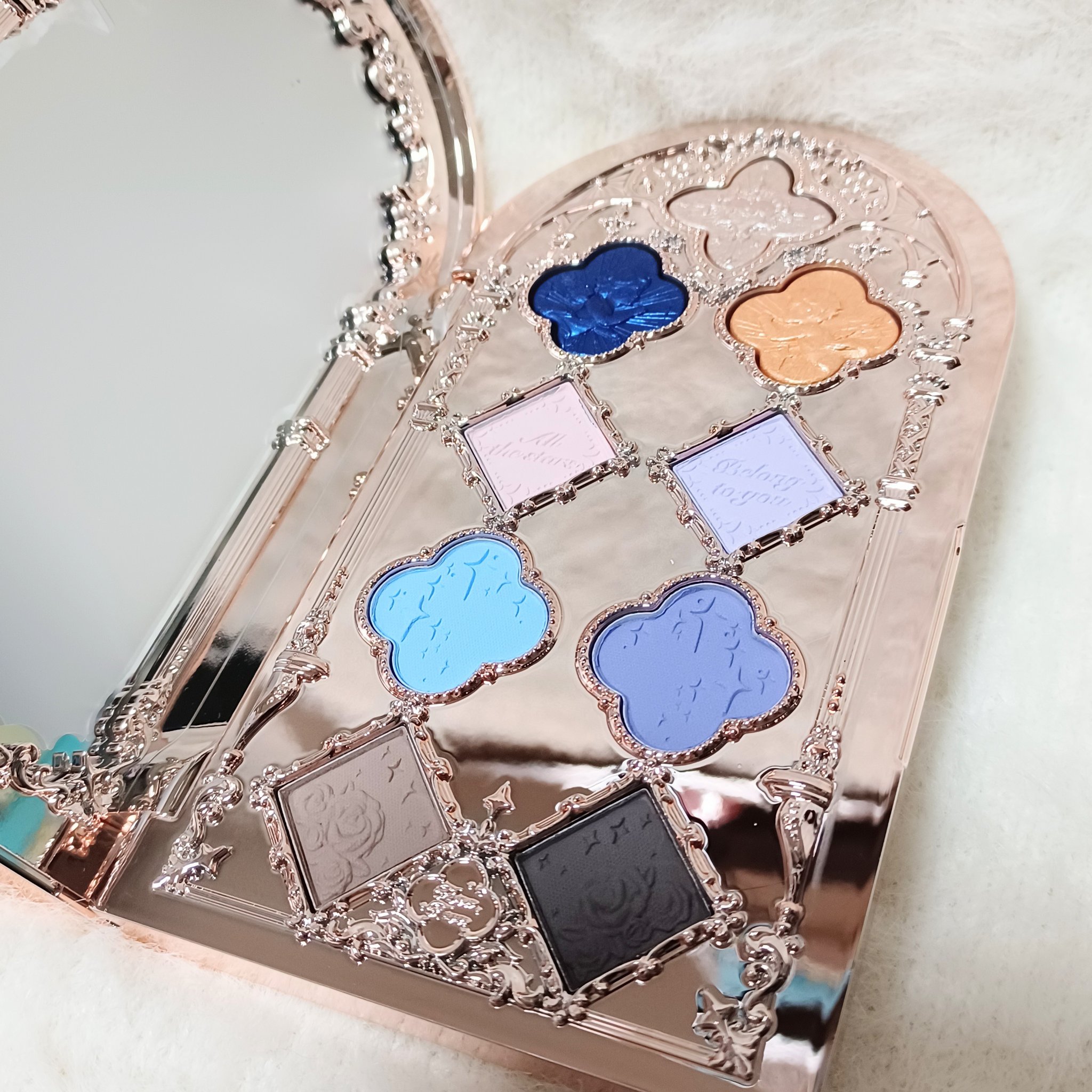 ミッドサマーフェアリーテイルズコレクション リップラッカー G07 Lullaby（限定）/FlowerKnows/リップグロスを使ったクチコミ（1枚目）