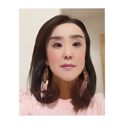 ディオール バックステージ フェイス グロウ パレット/Dior/ハイライトを使ったクチコミ(4枚目)