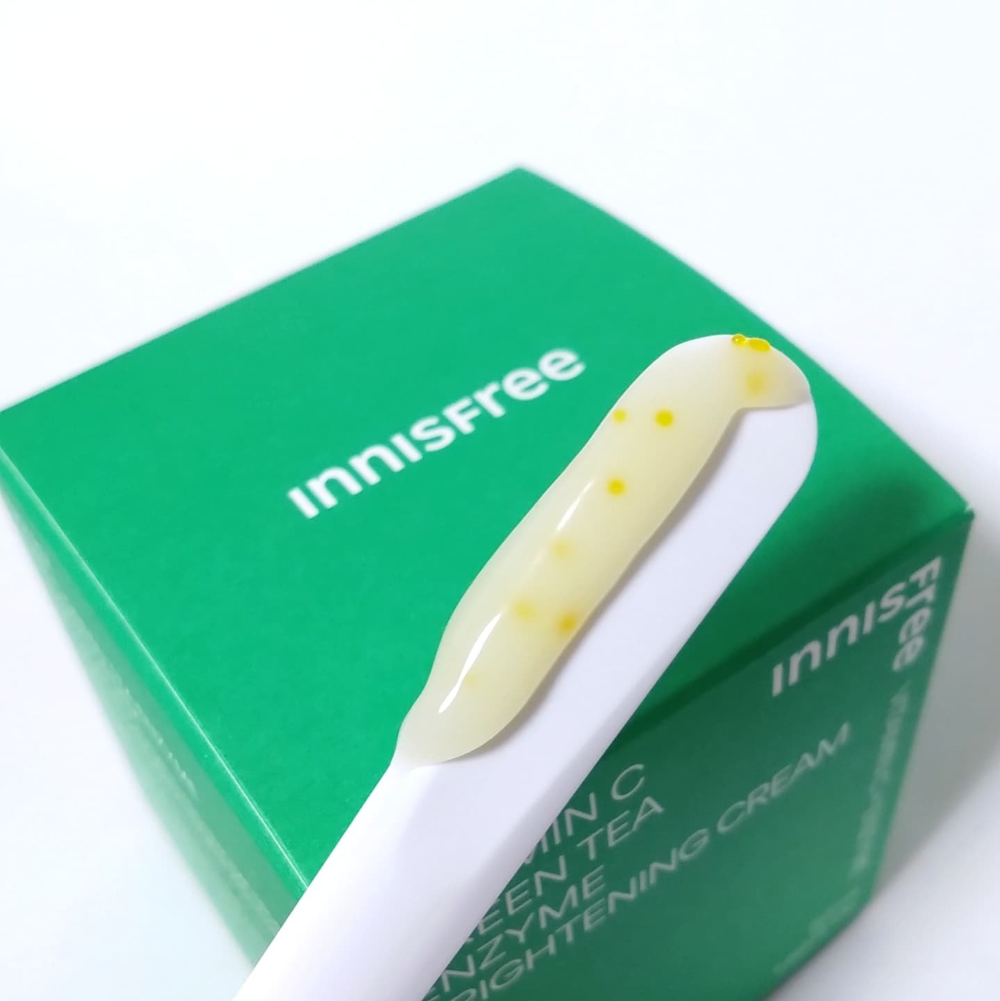 ビタC　グリーンティーエンザイム　ブライト　クリーム/innisfree/フェイスクリームを使ったクチコミ（2枚目）