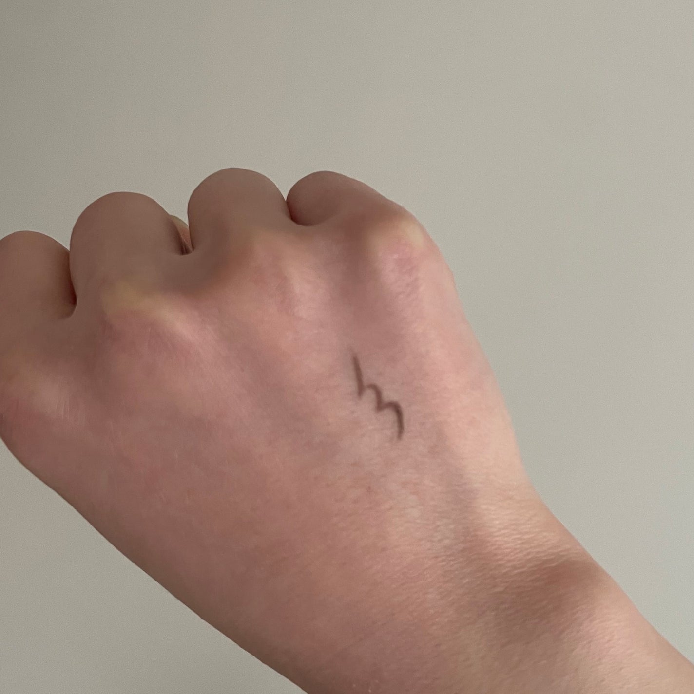 「密着アイライナー」クリームペンシル/デジャヴュ/ペンシルアイライナーを使ったクチコミ(2枚目)