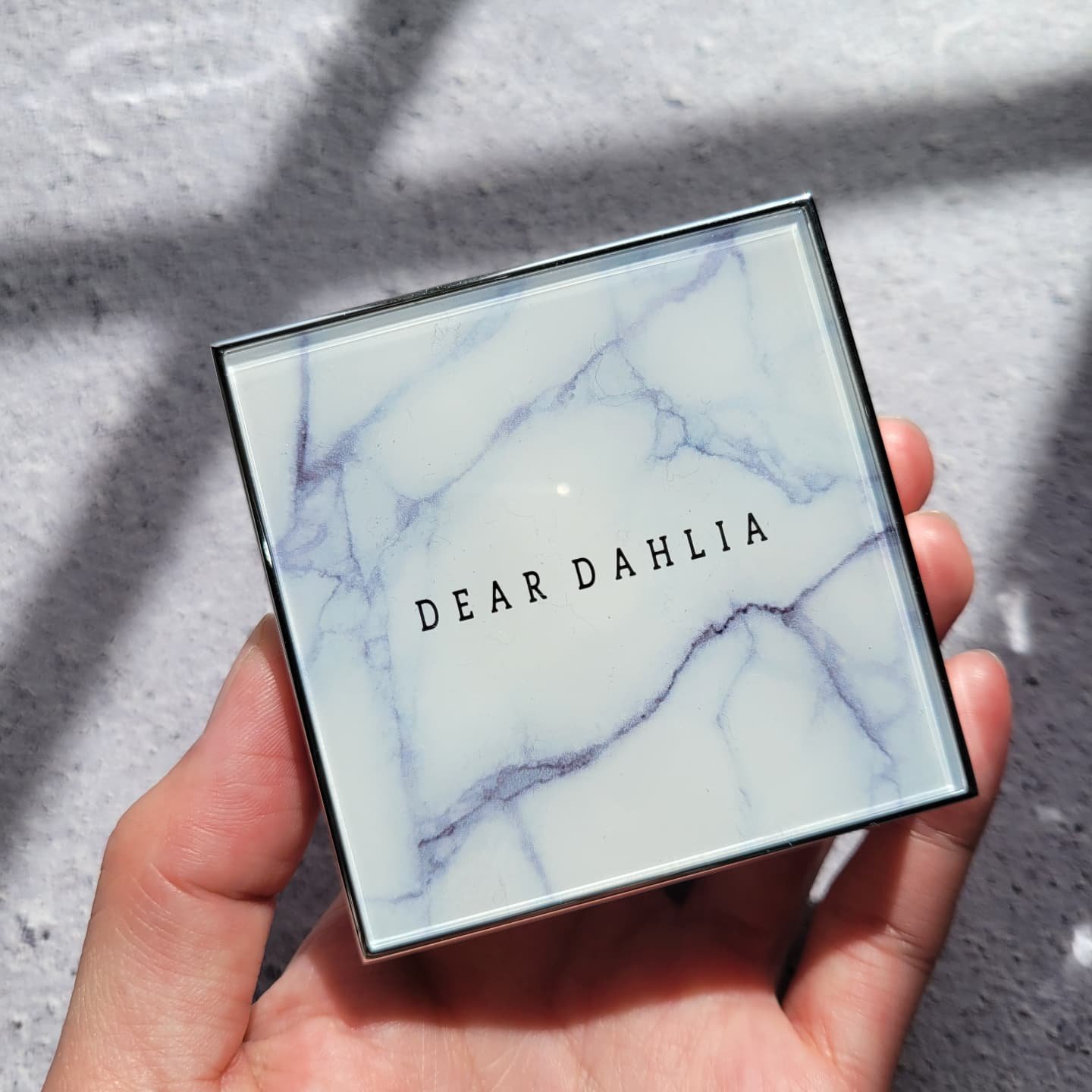 スキンルミナスハイライター/DEAR DAHLIA/パウダーハイライトを使ったクチコミ（2枚目）