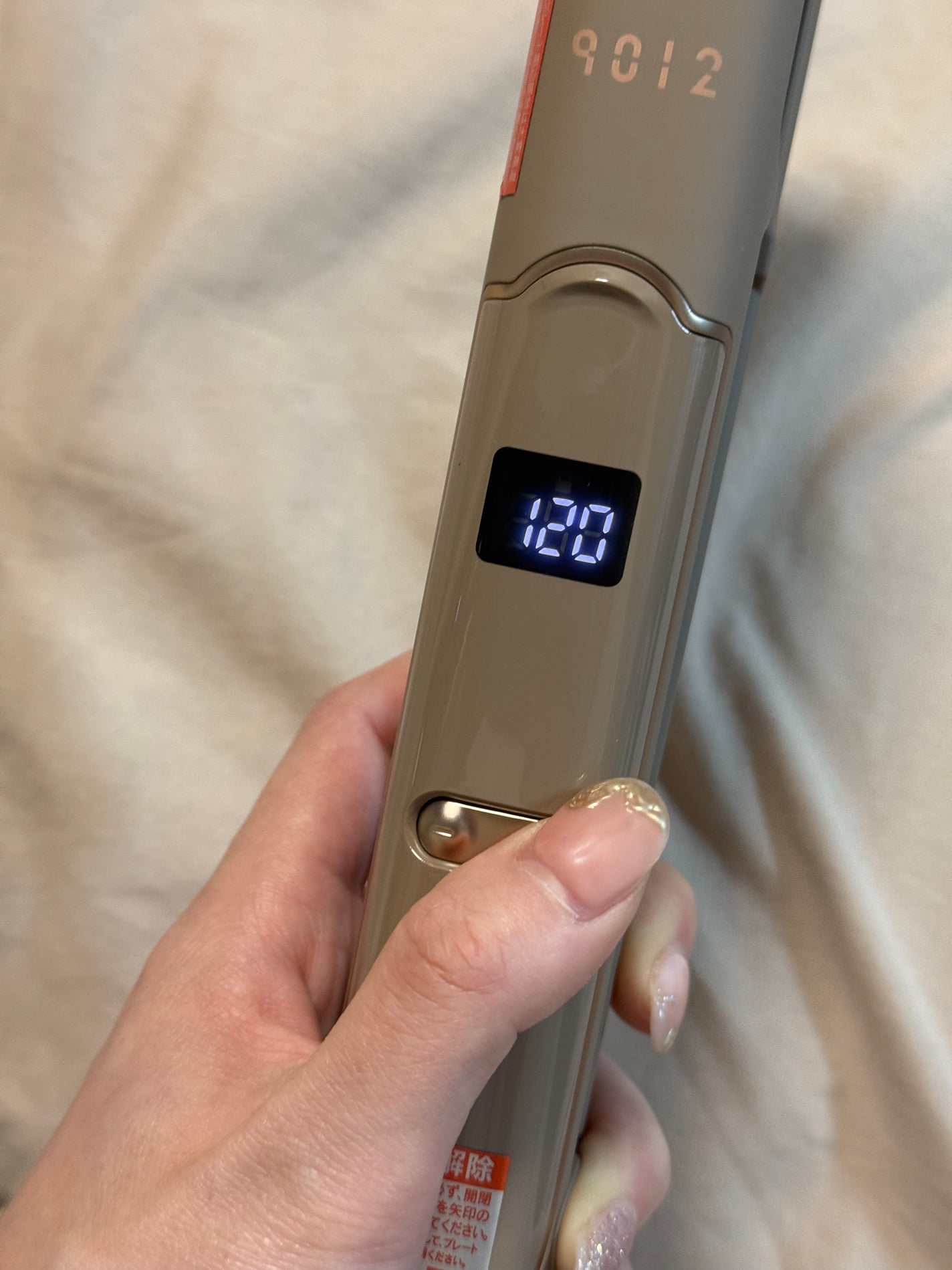 9012 イオンストレートアイロン/クレイツ/ストレートアイロンを使ったクチコミ(3枚目)