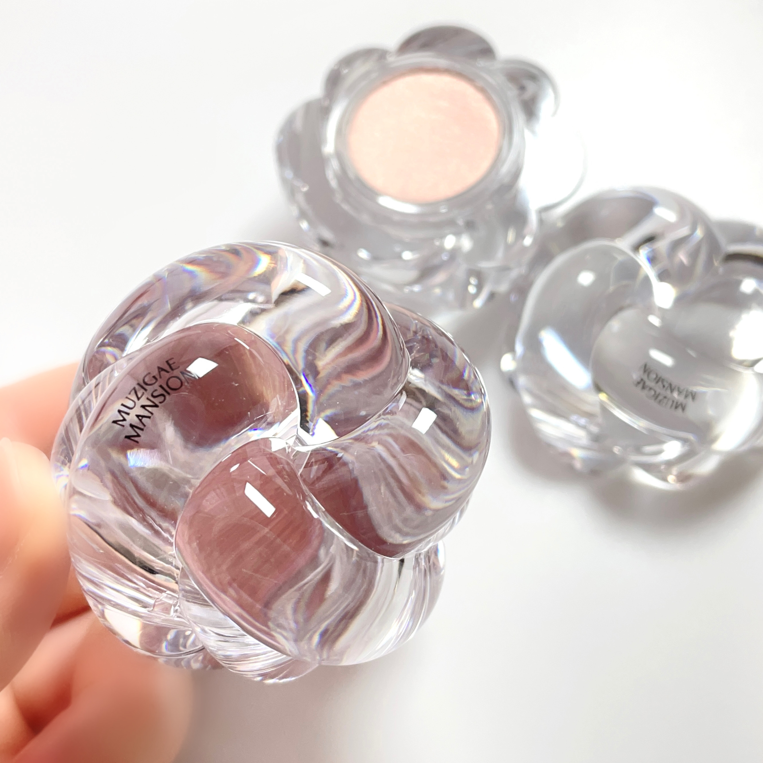 ワンアンドオンリーシャドウ/MUZIGAE MANSION/単色アイシャドウを使ったクチコミ（2枚目）