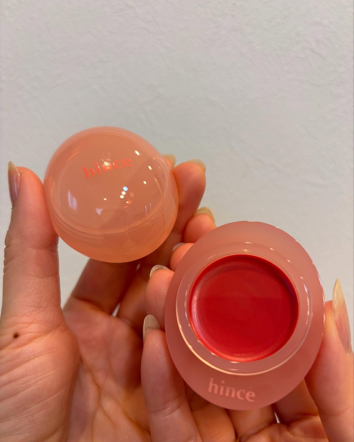 ロウグロウデューイーボール 01 ロウ・ローズデュー/hince/リップバームを使ったクチコミ（3枚目）