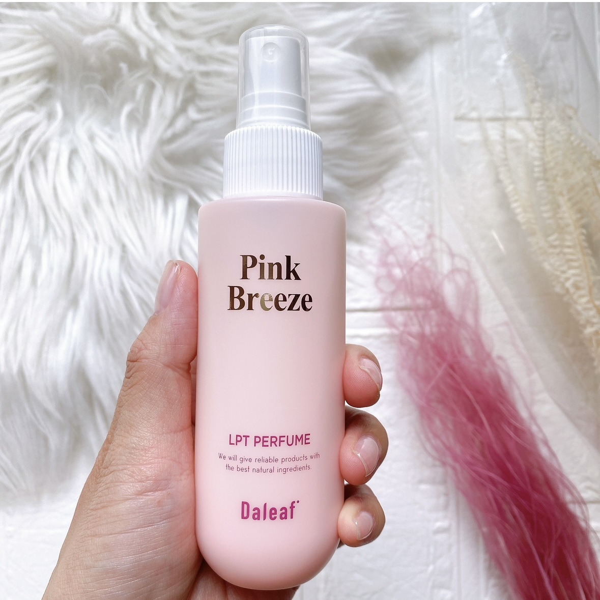 パフュームヘアパックインミスト Pink Breeze/Daleaf/アウトバストリートメントを使ったクチコミ（2枚目）