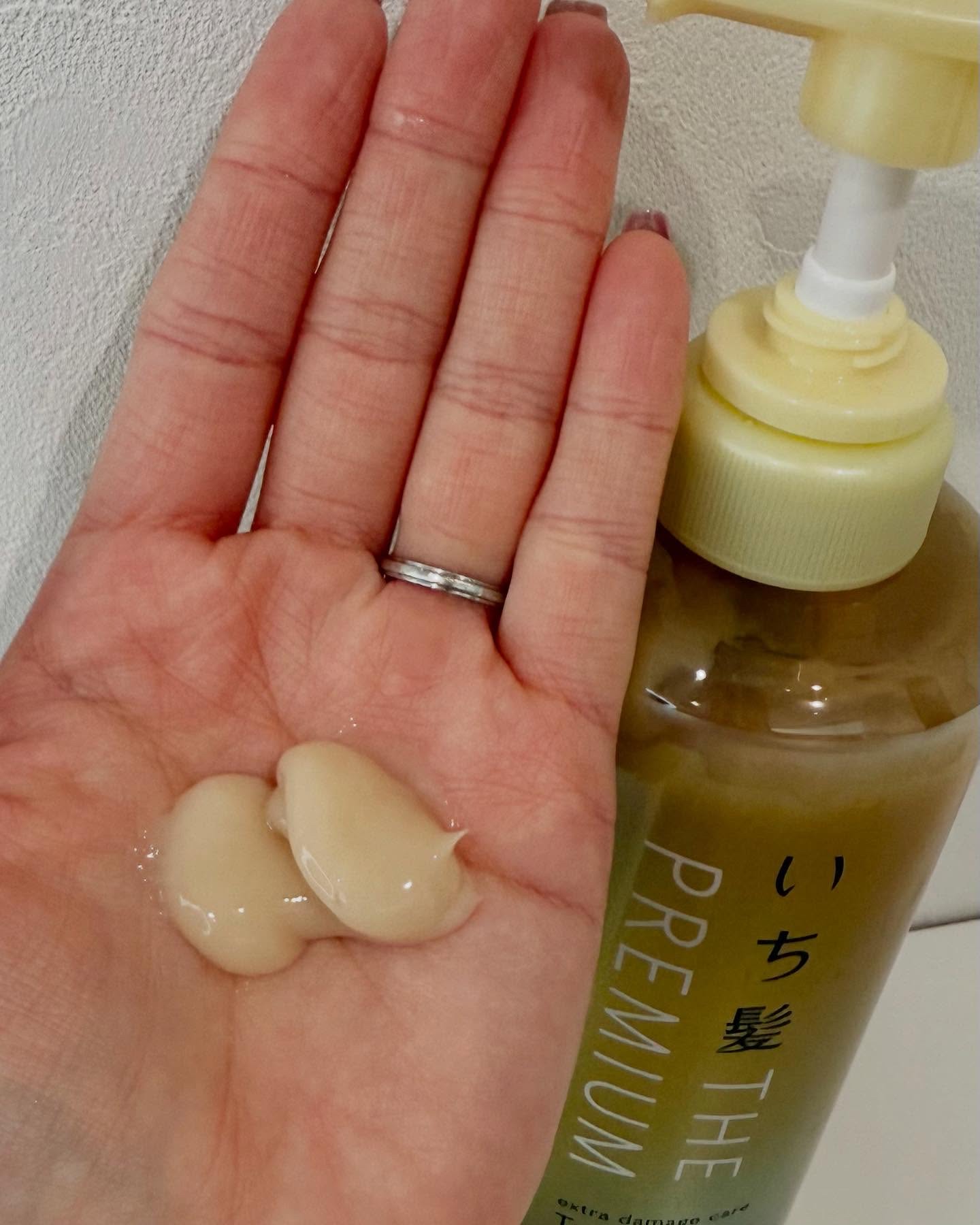 THE PREMIUM エクストラダメージケアシャンプー／トリートメント（シャイニーモイスト）/いち髪/市販シャンプーを使ったクチコミ（3枚目）