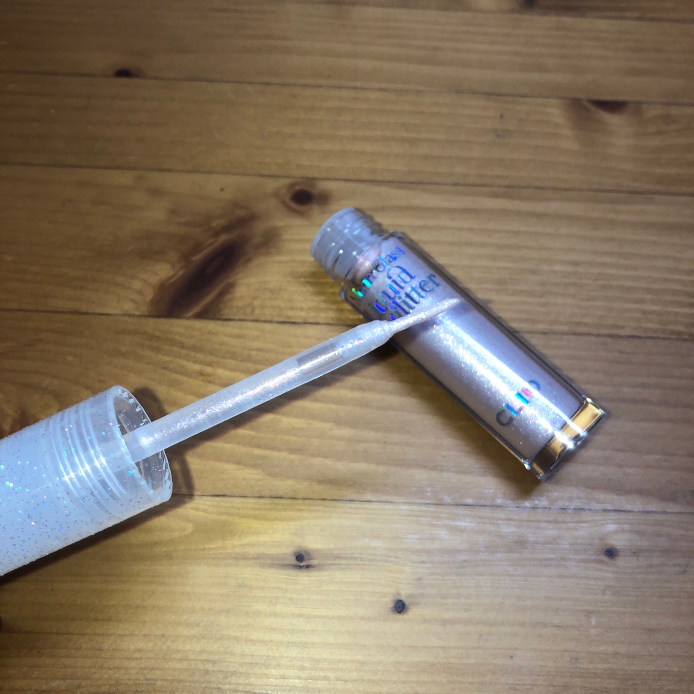 ムーン グラス リキッド グリッター/CLIO/メイクアップを使ったクチコミ(2枚目)