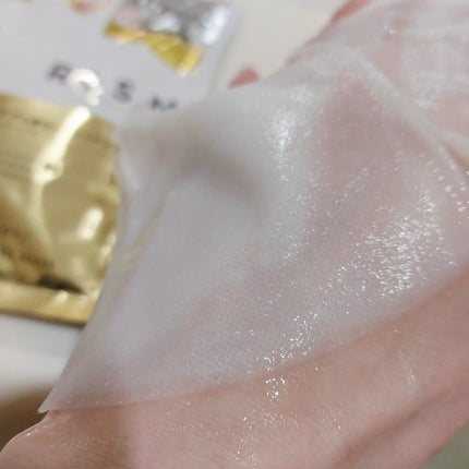 暁子 on LIPS 「くすみやハリ、ツヤが気になる肌におすすめ。厚手のシートマスクに..」(4枚目)