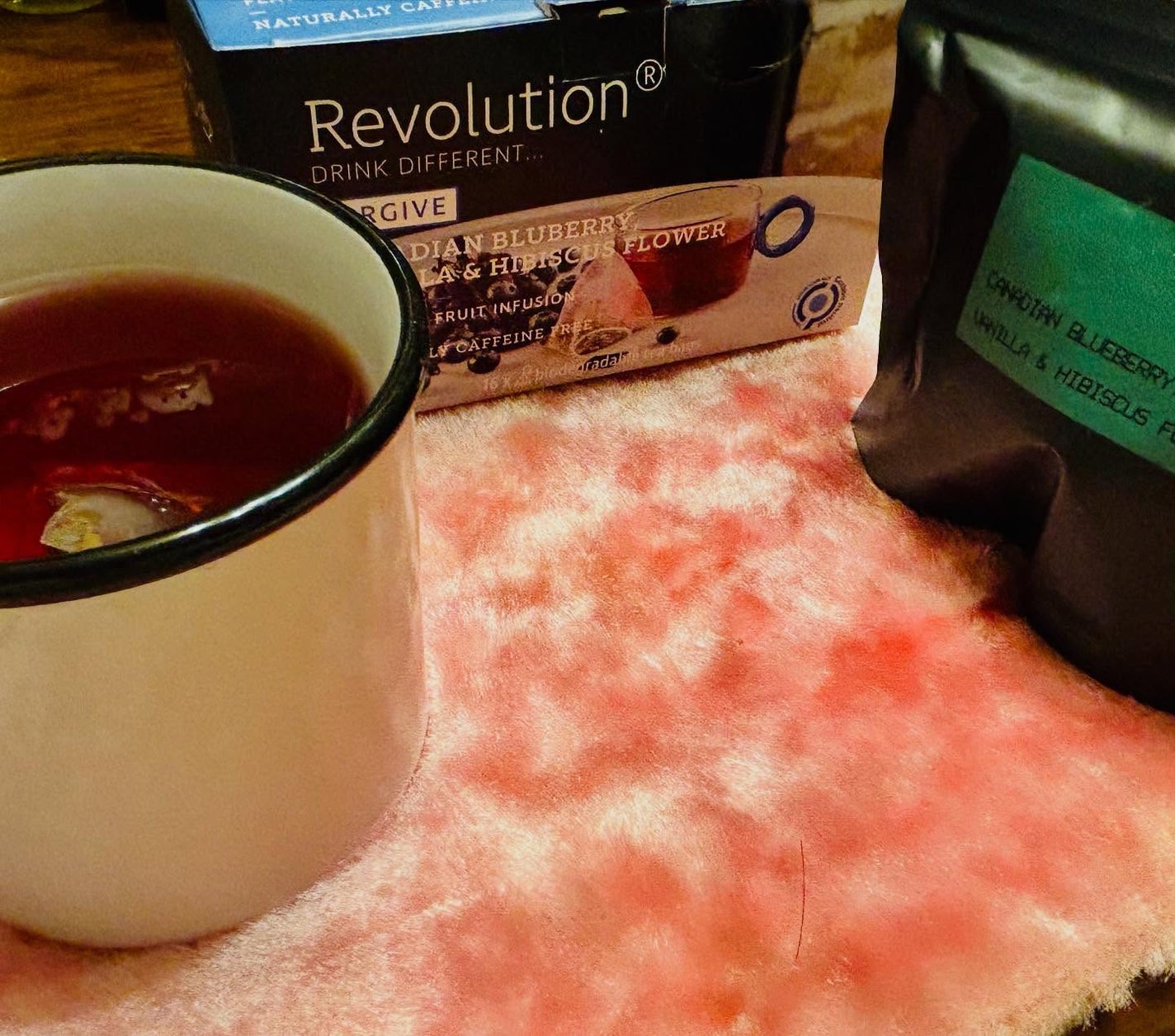 chiekotan on LIPS 「日本初上陸❣️nakatoオンラインストア@nakato_se..」(4枚目)