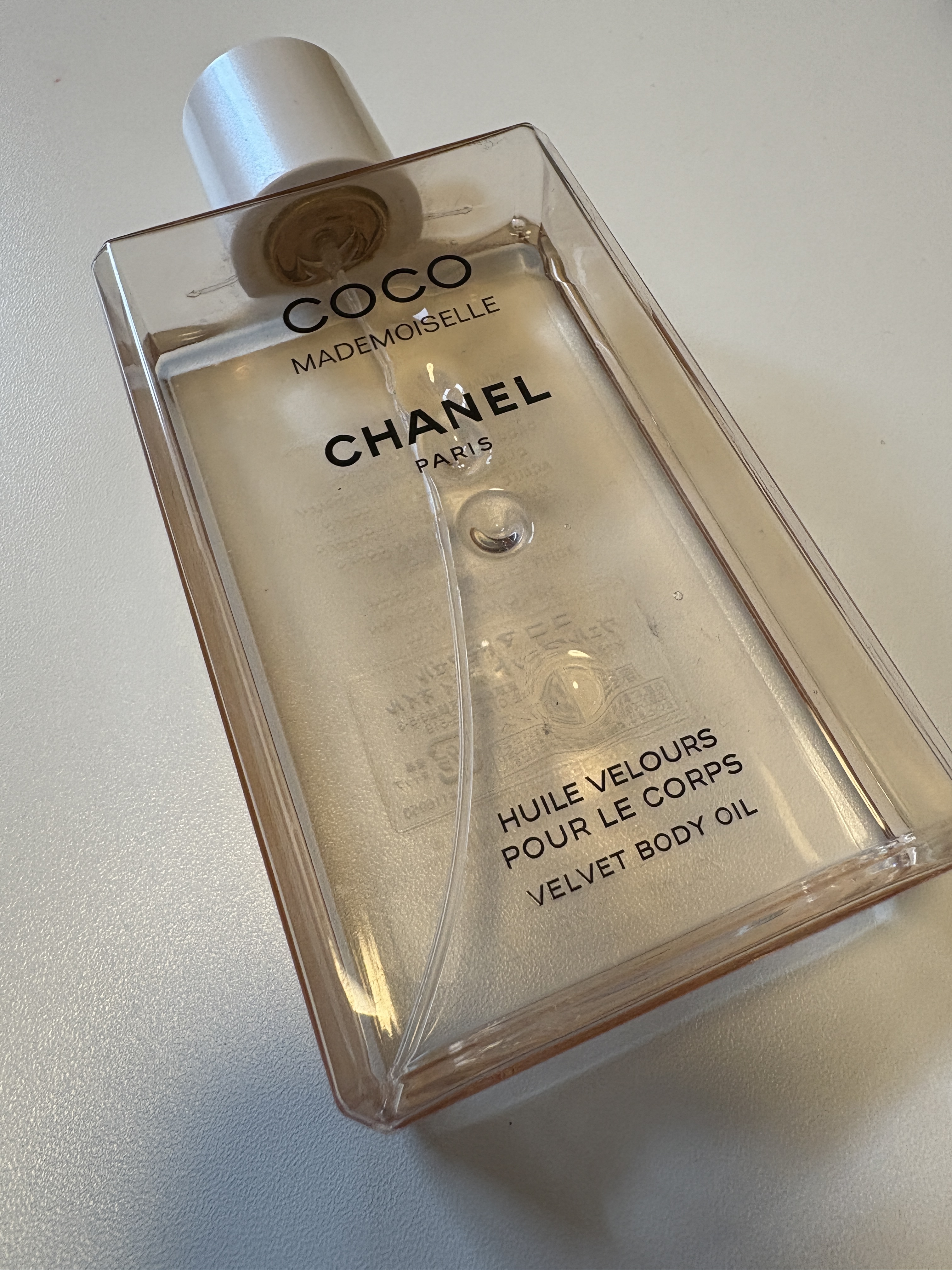 試してみた】ココ マドモアゼル ヴェルヴェット ボディ オイル CHANEL