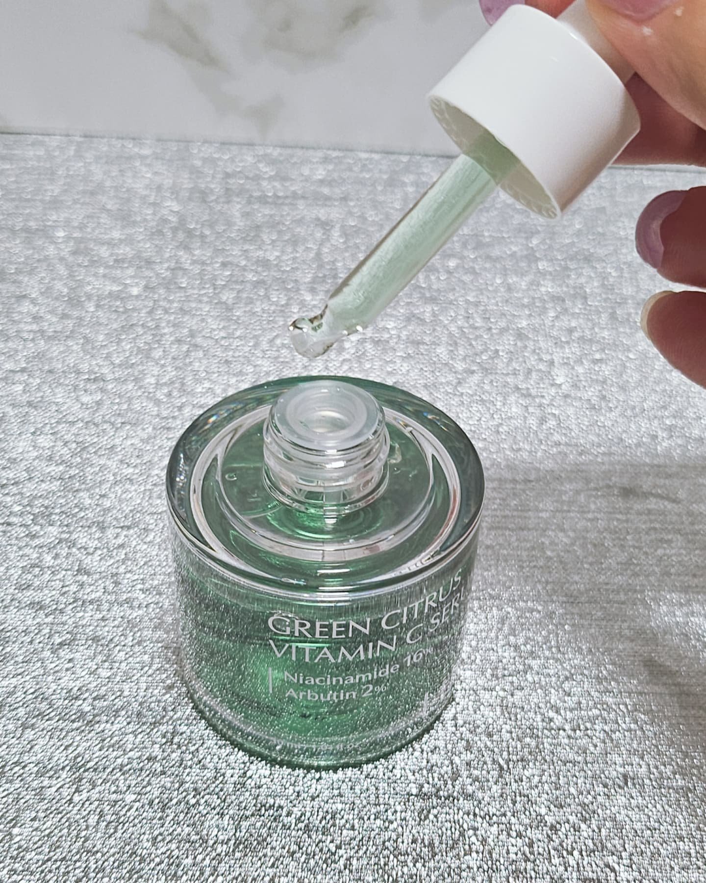 グリーンシトラスビタミンCセラム/Luvum/美容液を使ったクチコミ（3枚目）