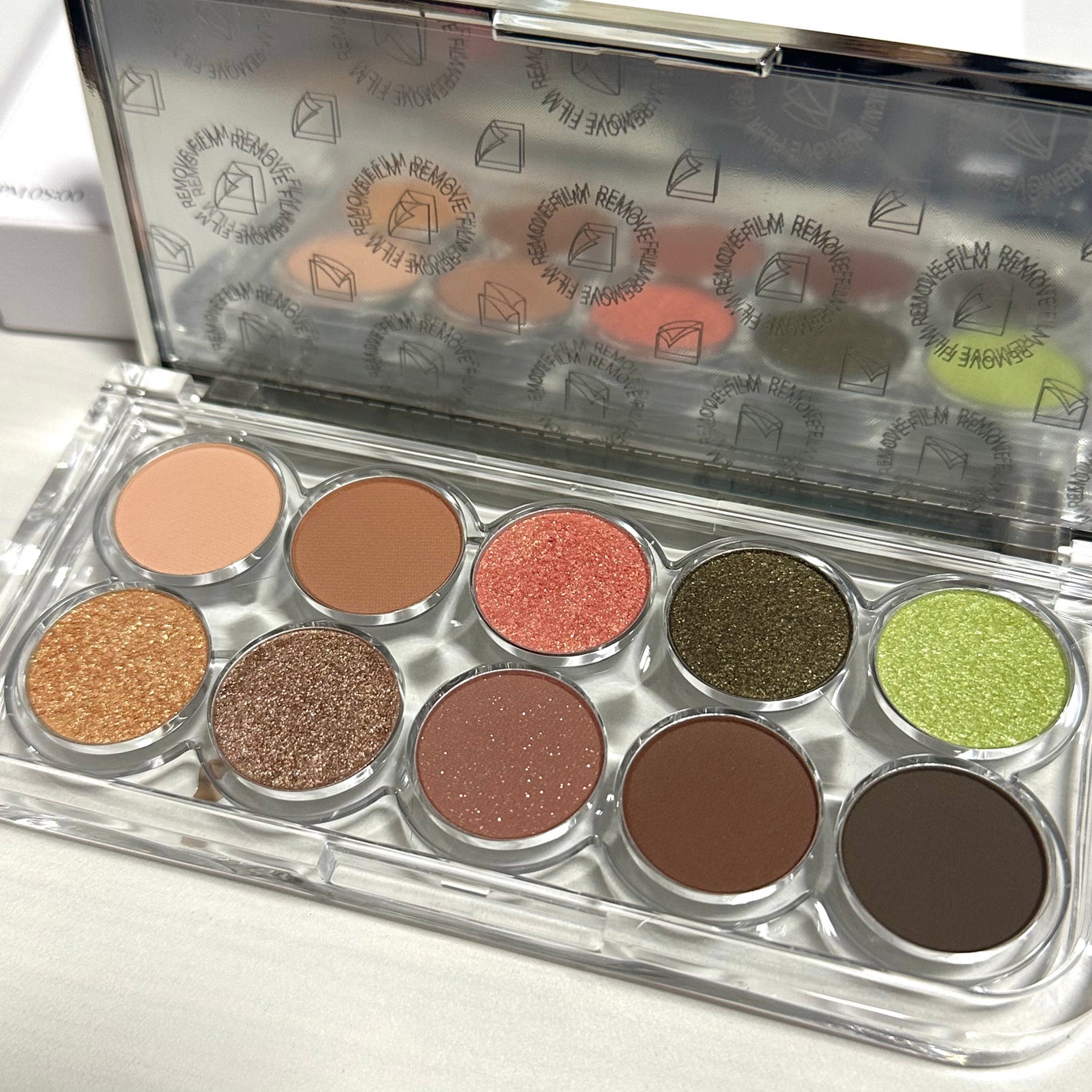 ライトオンアイズシャドウパレット/ルミル/アイシャドウパレットを使ったクチコミ(2枚目)