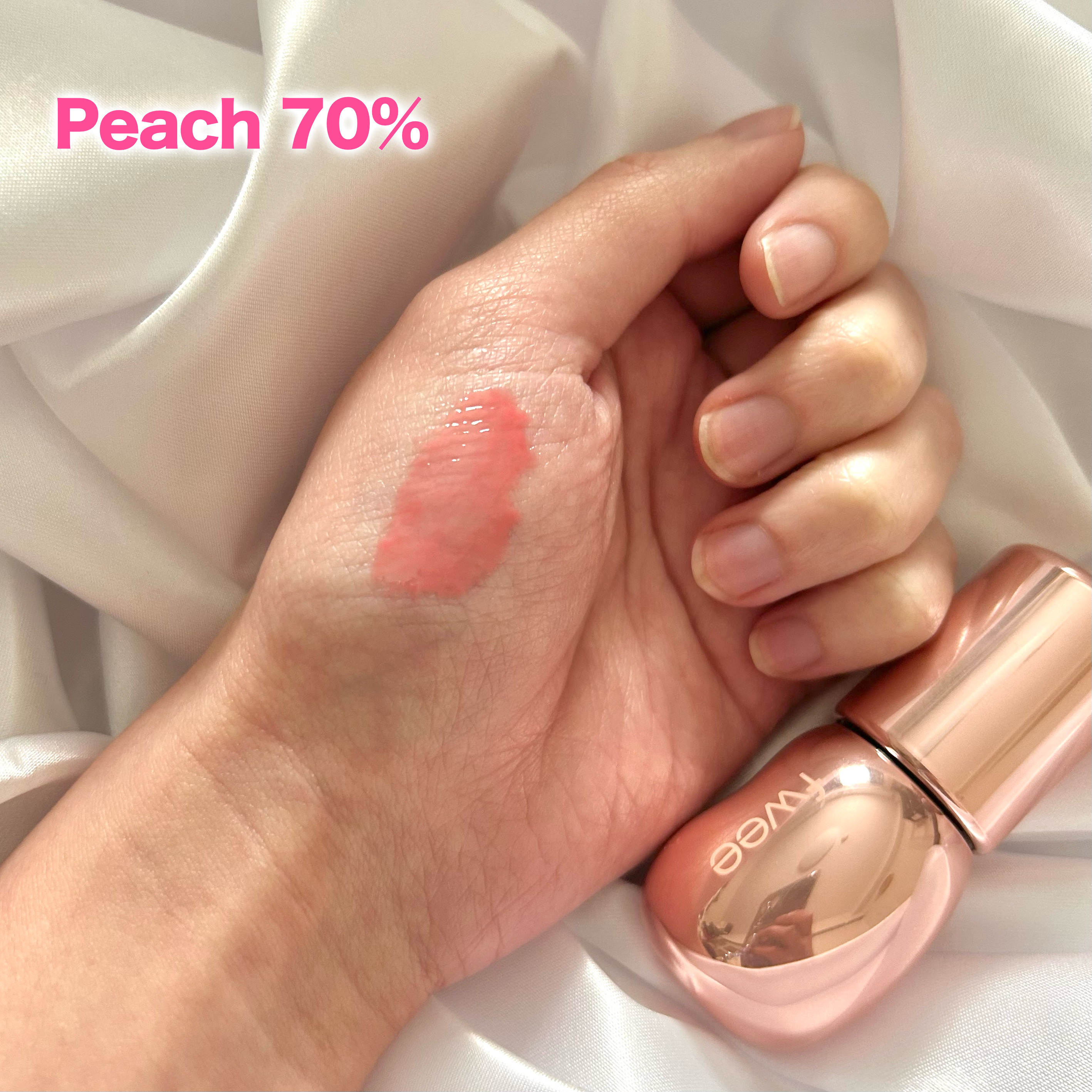 フィー 3Dボリューミンググロス/fwee/リップグロスを使ったクチコミ（3枚目）