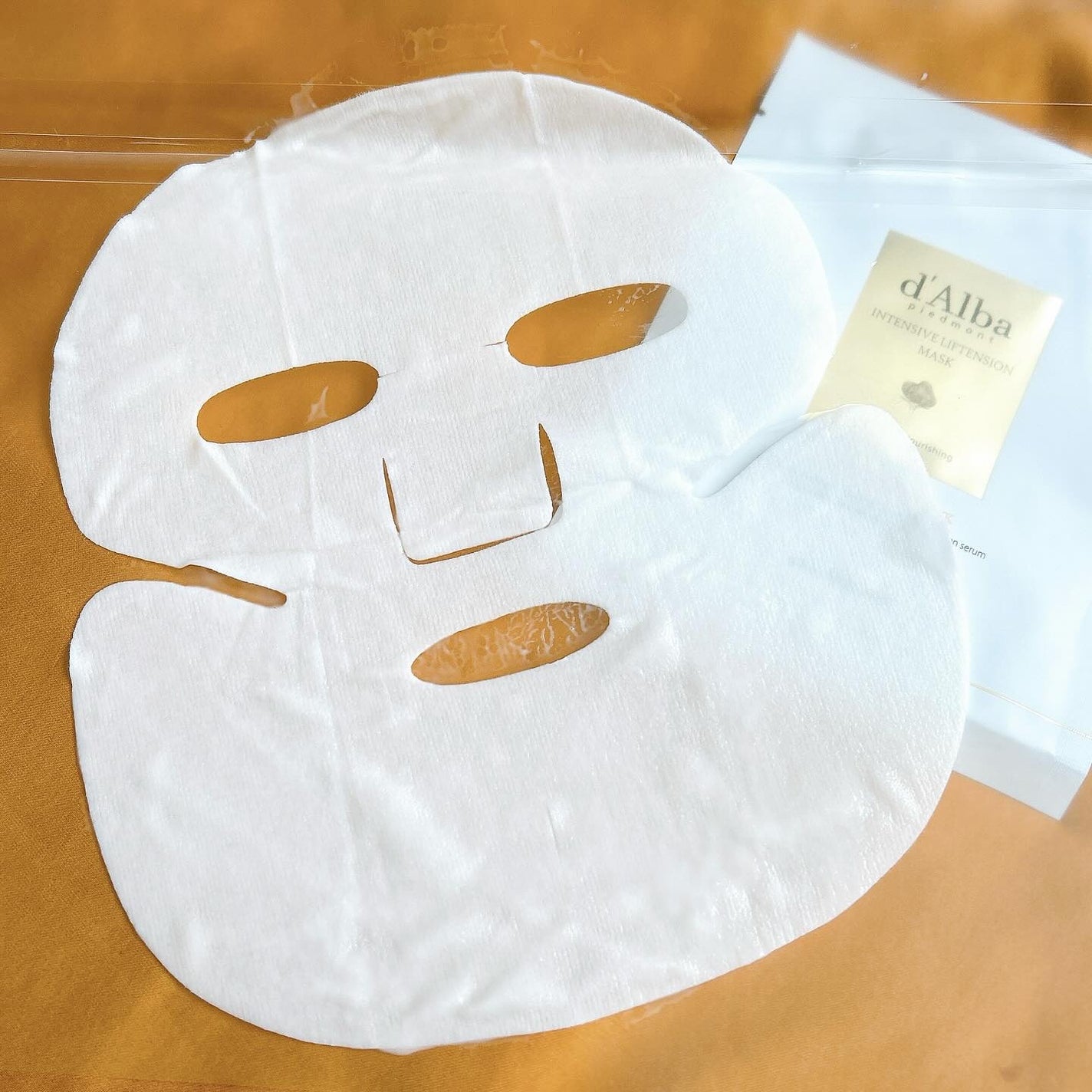 ホワイトトリュフナリシングトリートメントマスク/ダルバ/シートマスク・パックを使ったクチコミ(3枚目)