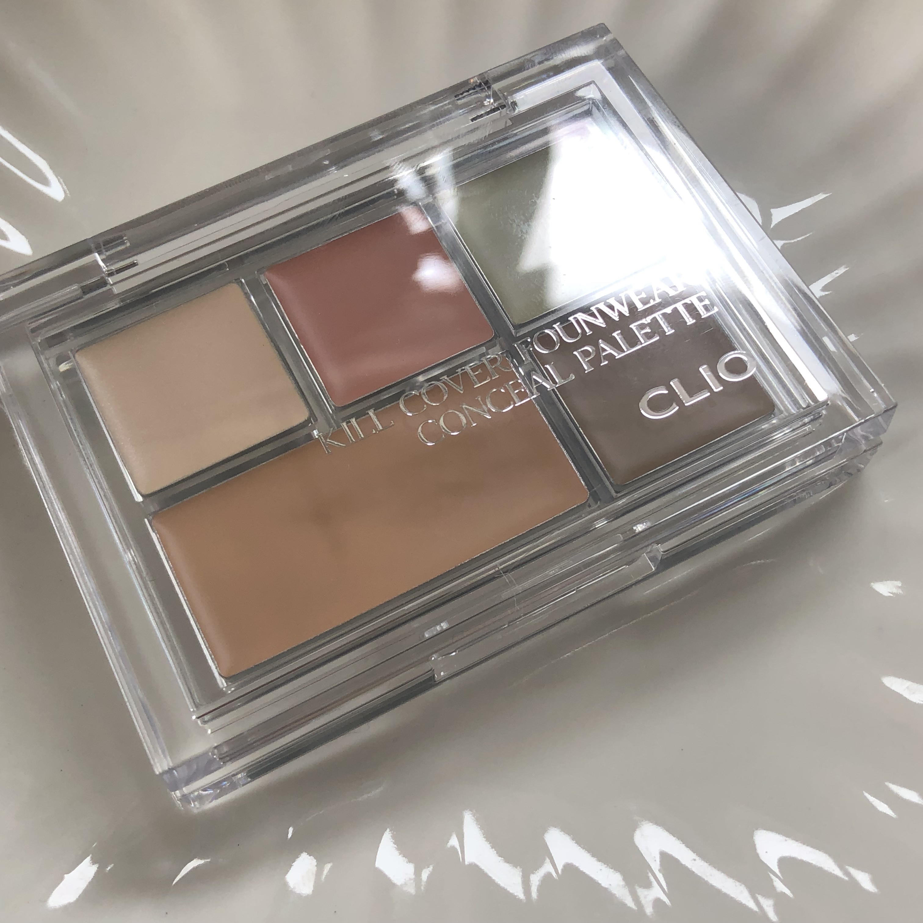 ビューティオーラアイズ 05 ゴールド/コフレドール/アイシャドウパレットを使ったクチコミ（3枚目）