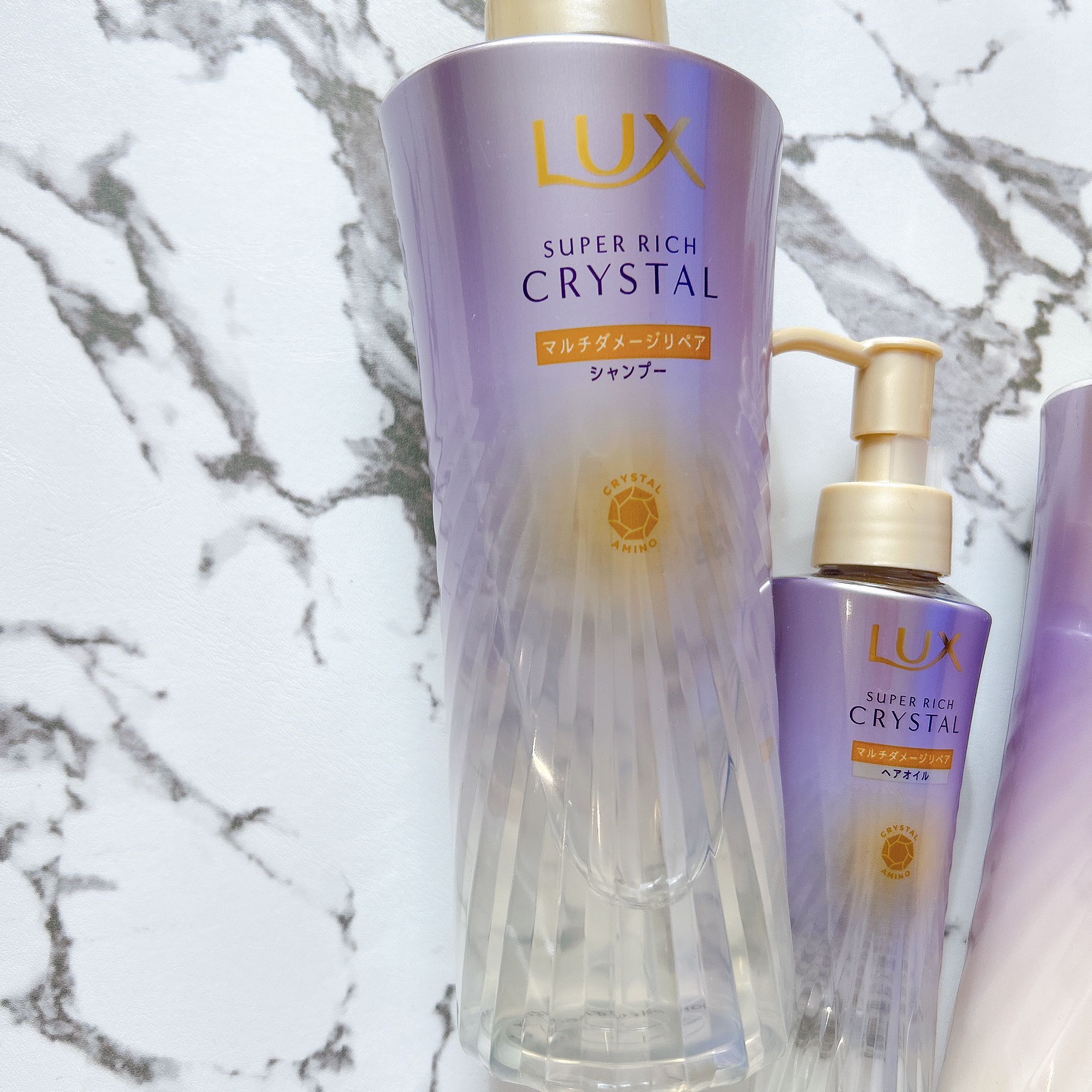 ラックス スーパーリッチクリスタル マルチダメージリペア ヘアオイル/LUX/ヘアオイルを使ったクチコミ（2枚目）